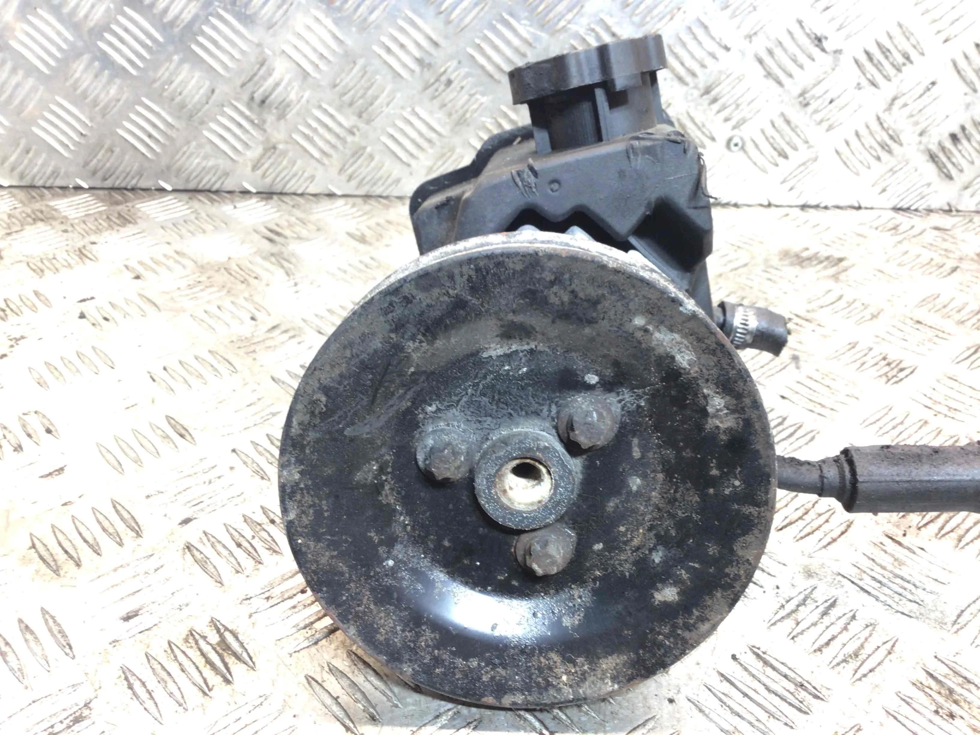 Насос гидроусилителя руля Mercedes Vito W639 (2003-2010) дизель 2.2 CDI Механика Микроавтобус