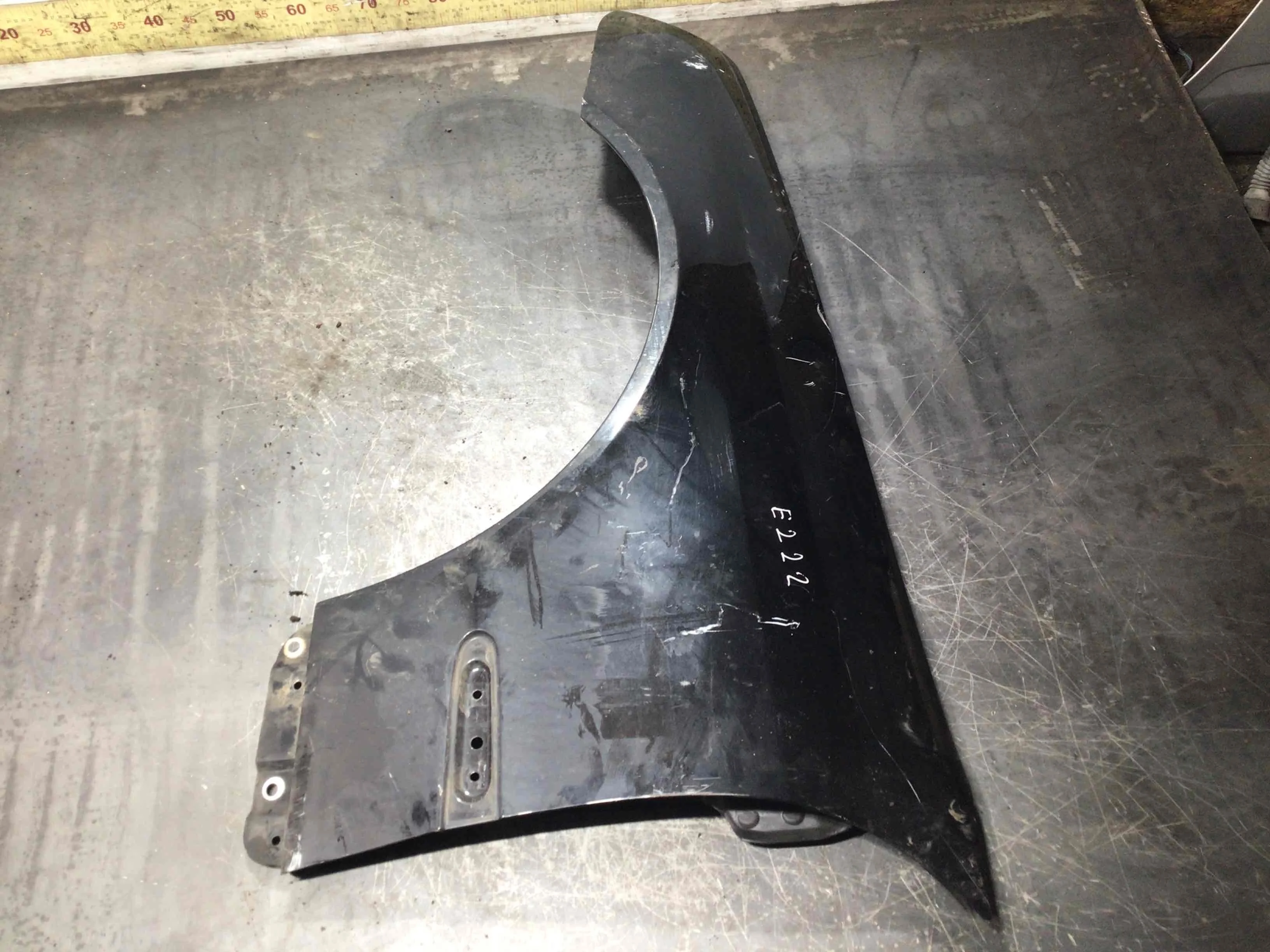 Крыло переднее левое Mercedes CLK W209/A209 [рестайлинг] (2005-2010) дизель 2.2 CDI Автомат Седан