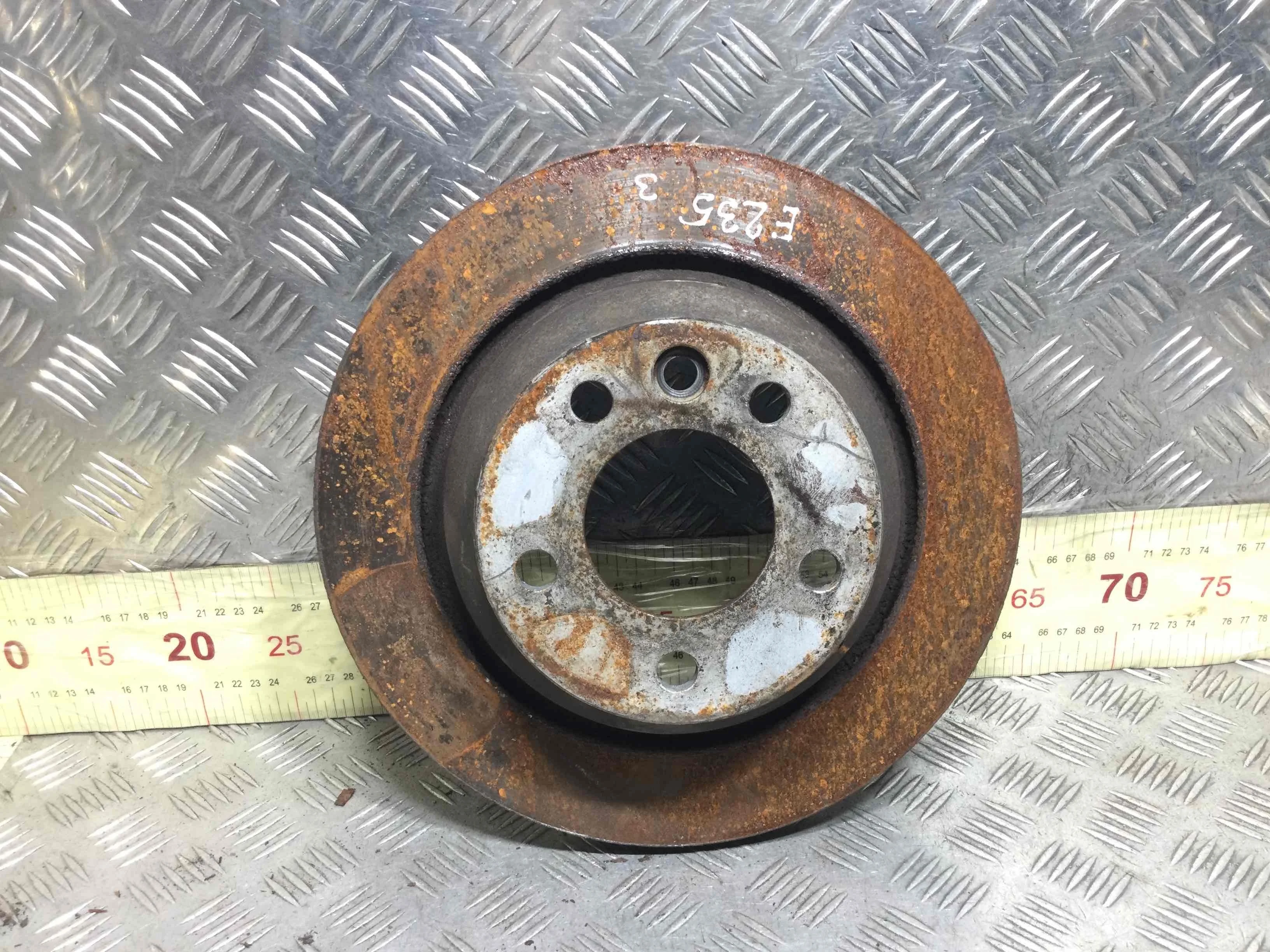 Диск тормозной задний Volkswagen Touareg 1 поколение 2002-2007 дизель 2.5 TDI Автомат Внедорожник