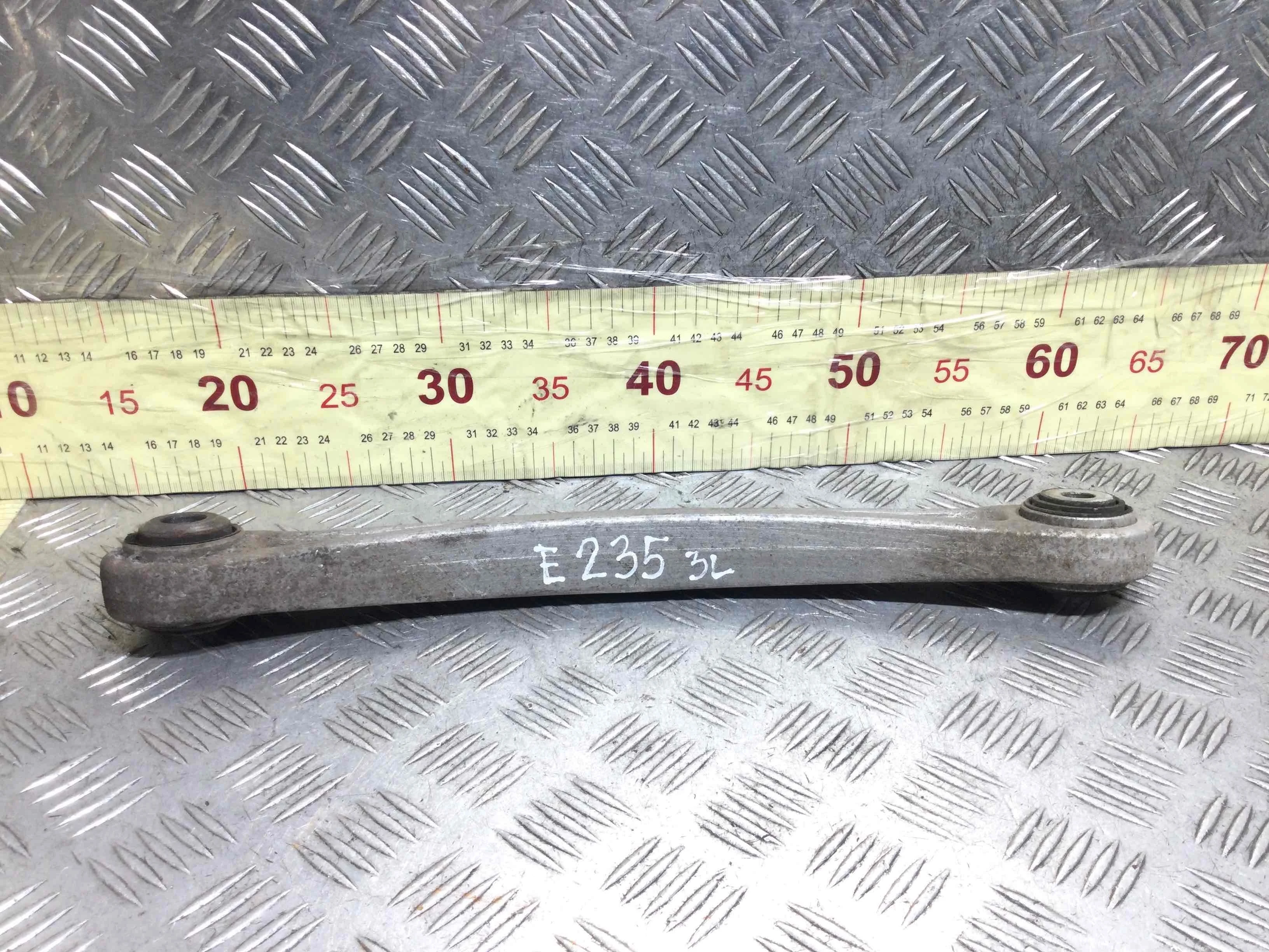 Рычаг задний левый Volkswagen Touareg 1 поколение 2002-2007 дизель 2.5 TDI Автомат Внедорожник