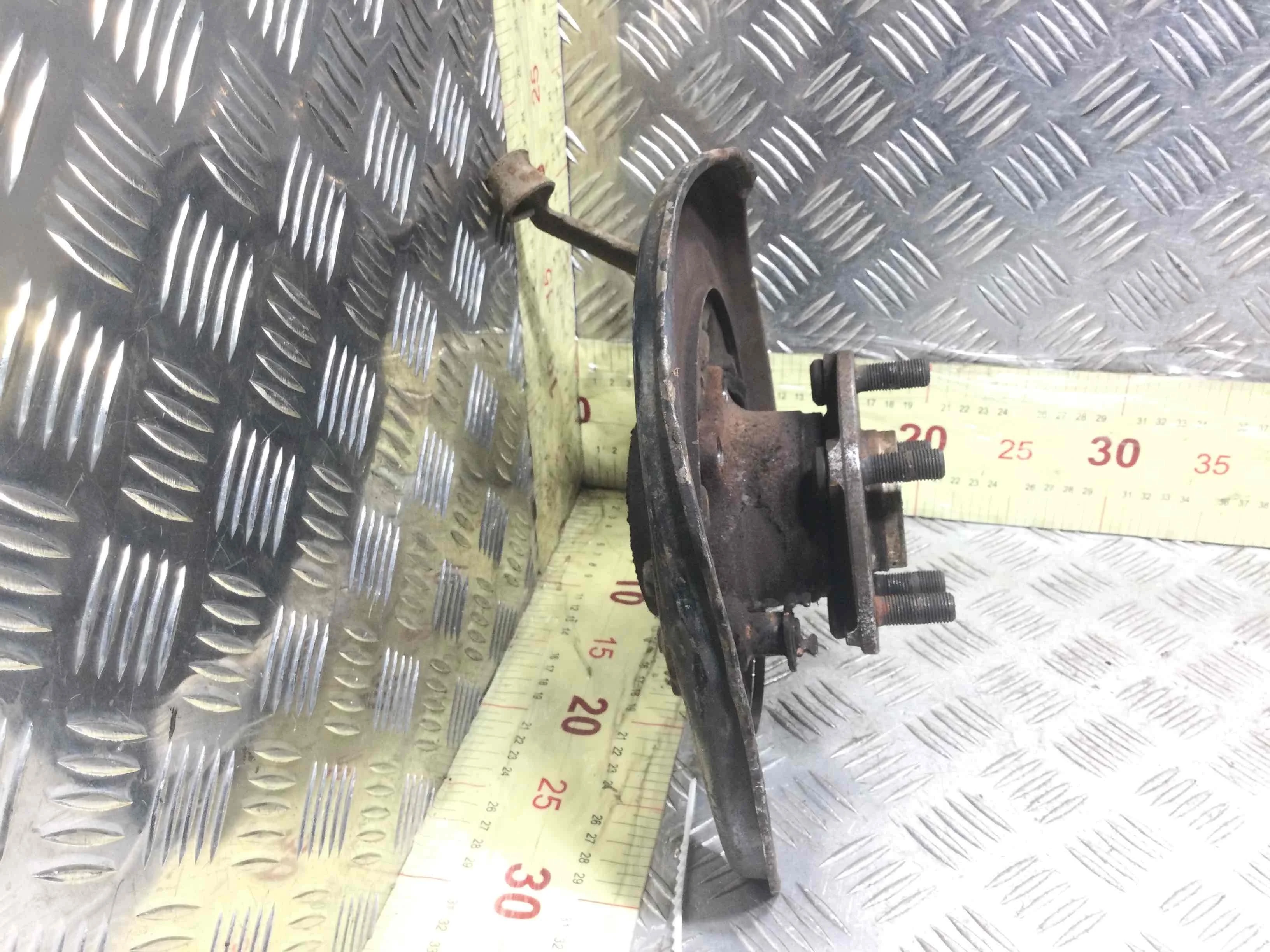 Ступица задняя правая Subaru Forester SJ (2012-2015) дизель 2.0 TD Механика Кроссовер