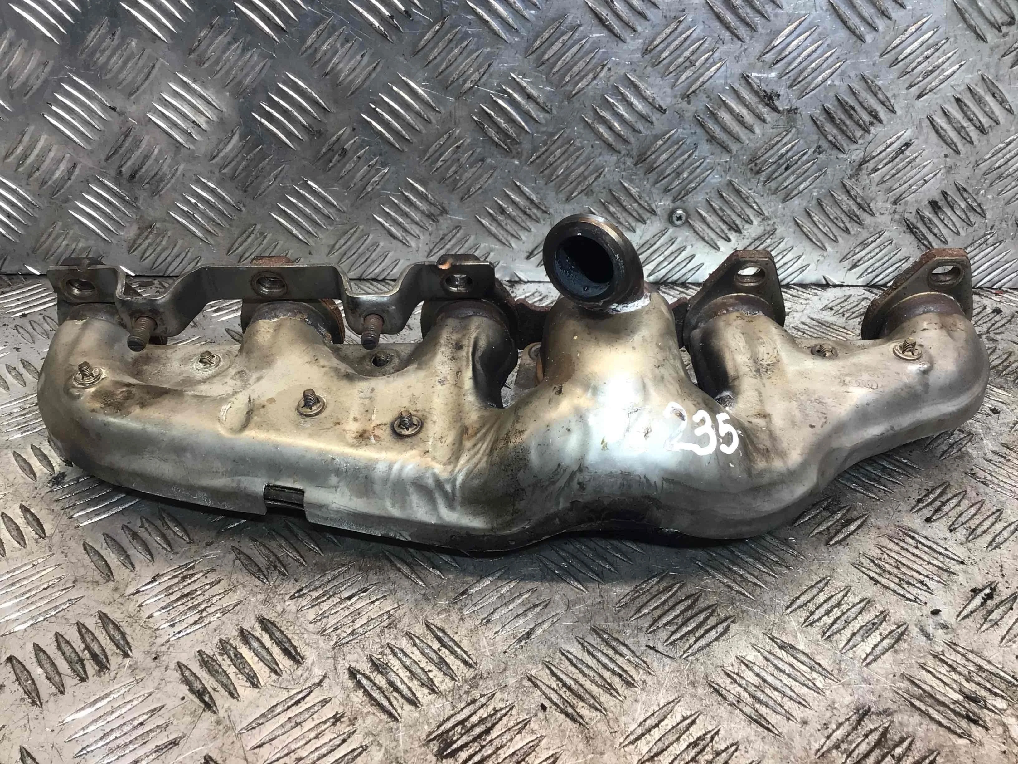 Коллектор выпускной Volkswagen Touareg 1 поколение 2002-2007 дизель 2.5 TDI Автомат Внедорожник