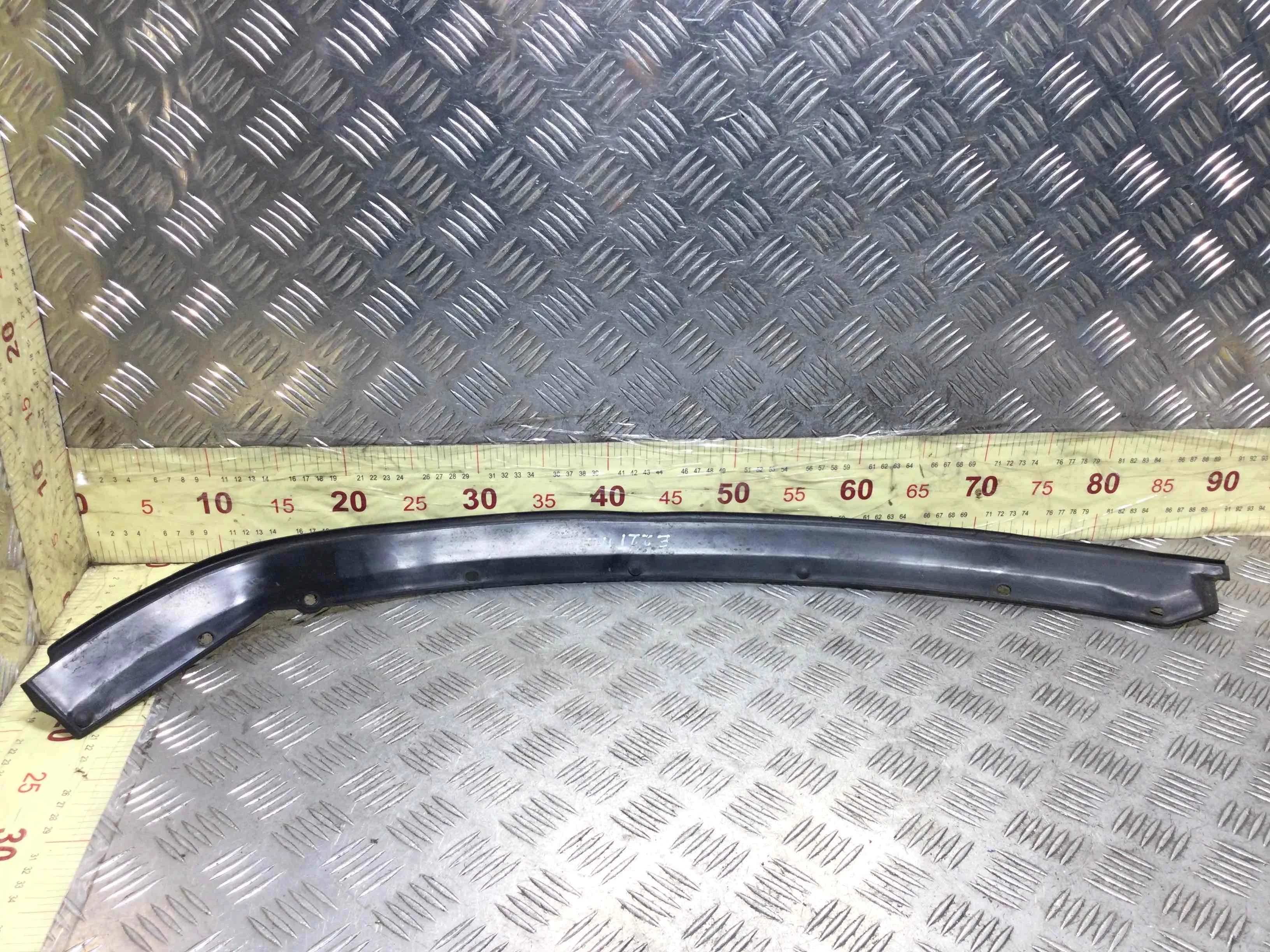 Уплотнитель Mercedes ML W164 (2005-2008) дизель 3.0 CDI Автомат Внедорожник