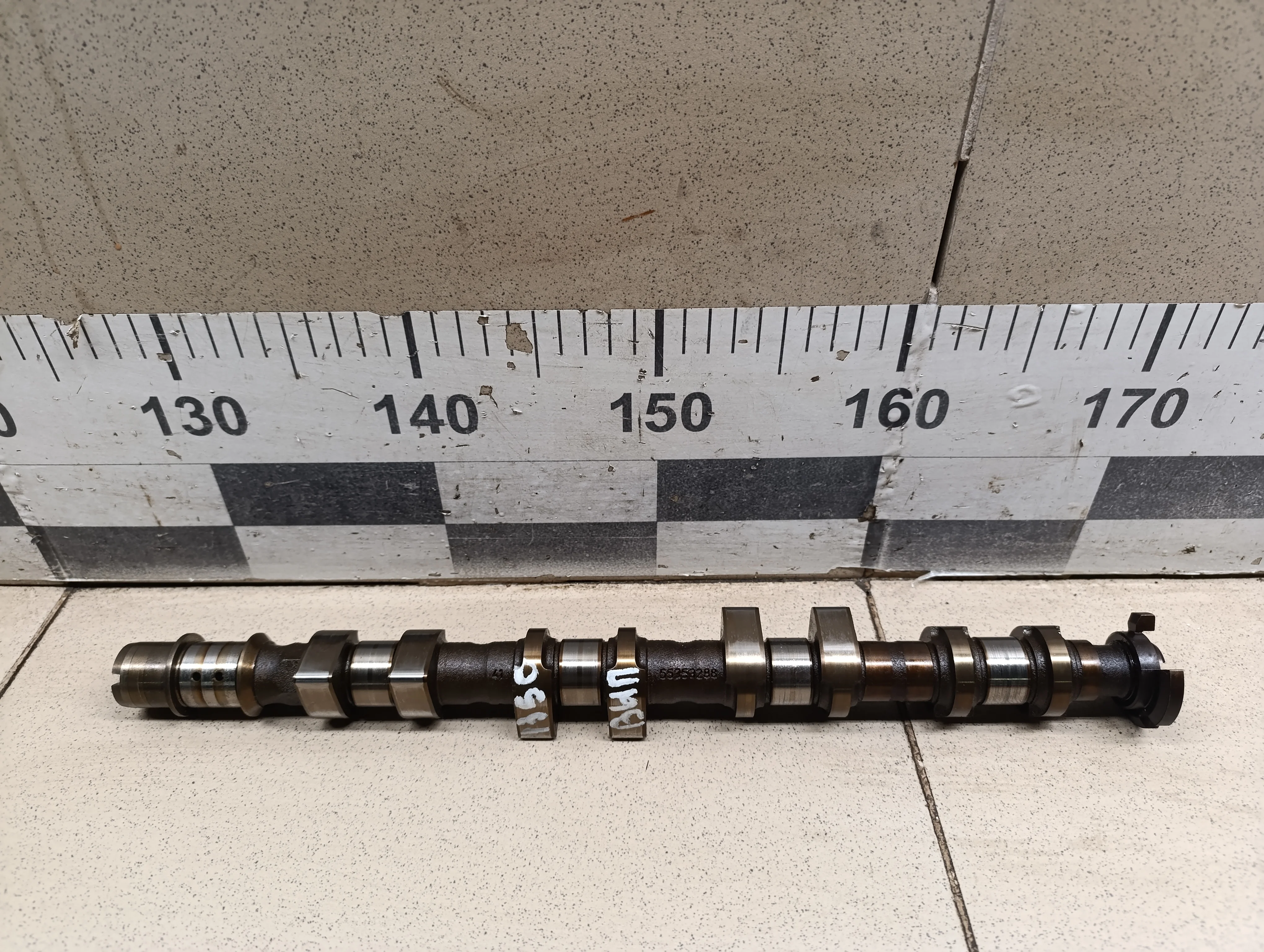 Распредвал выпускной Cruze 2009-2016