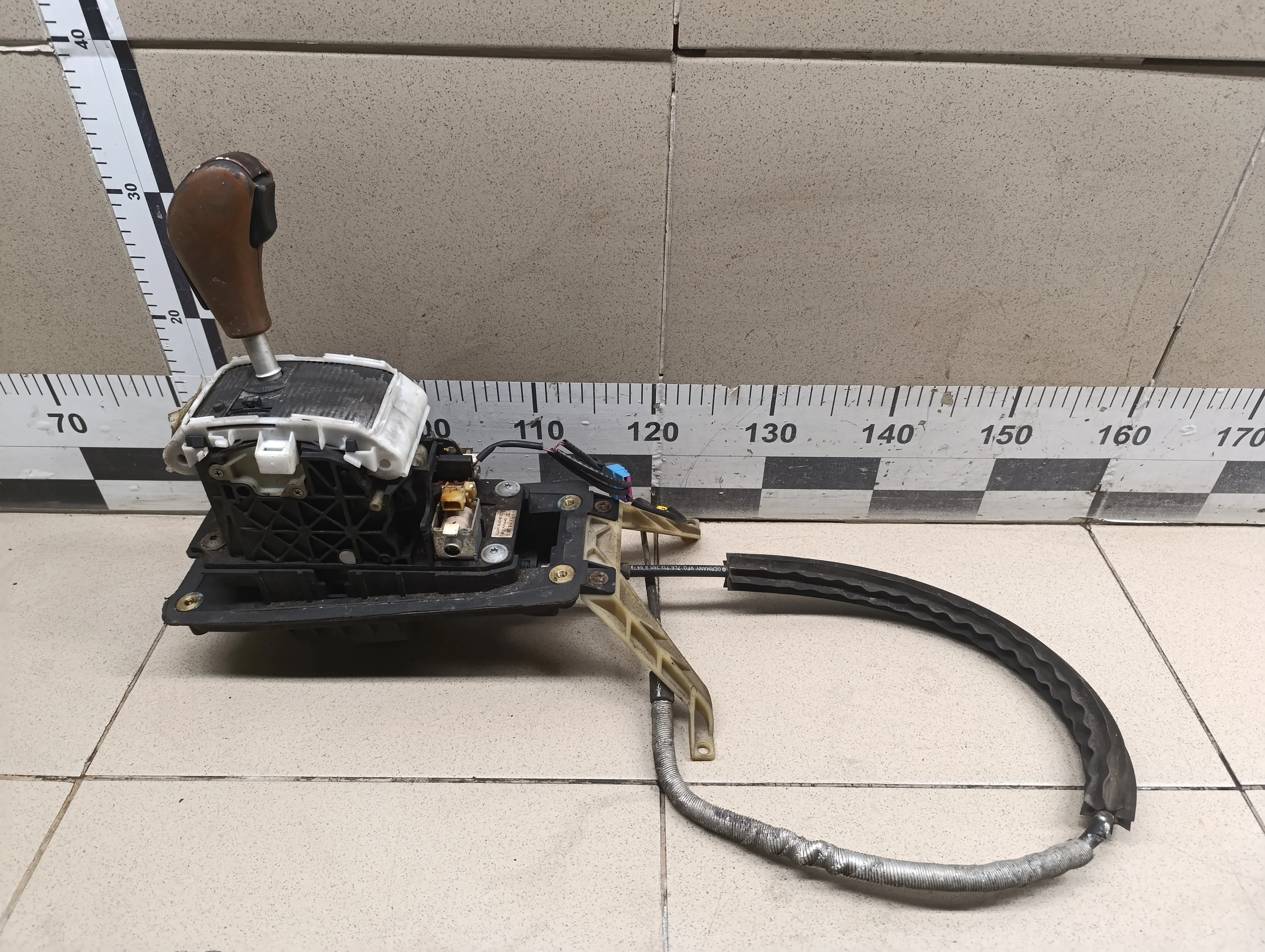 Кулиса КПП Cayenne 2003-2010