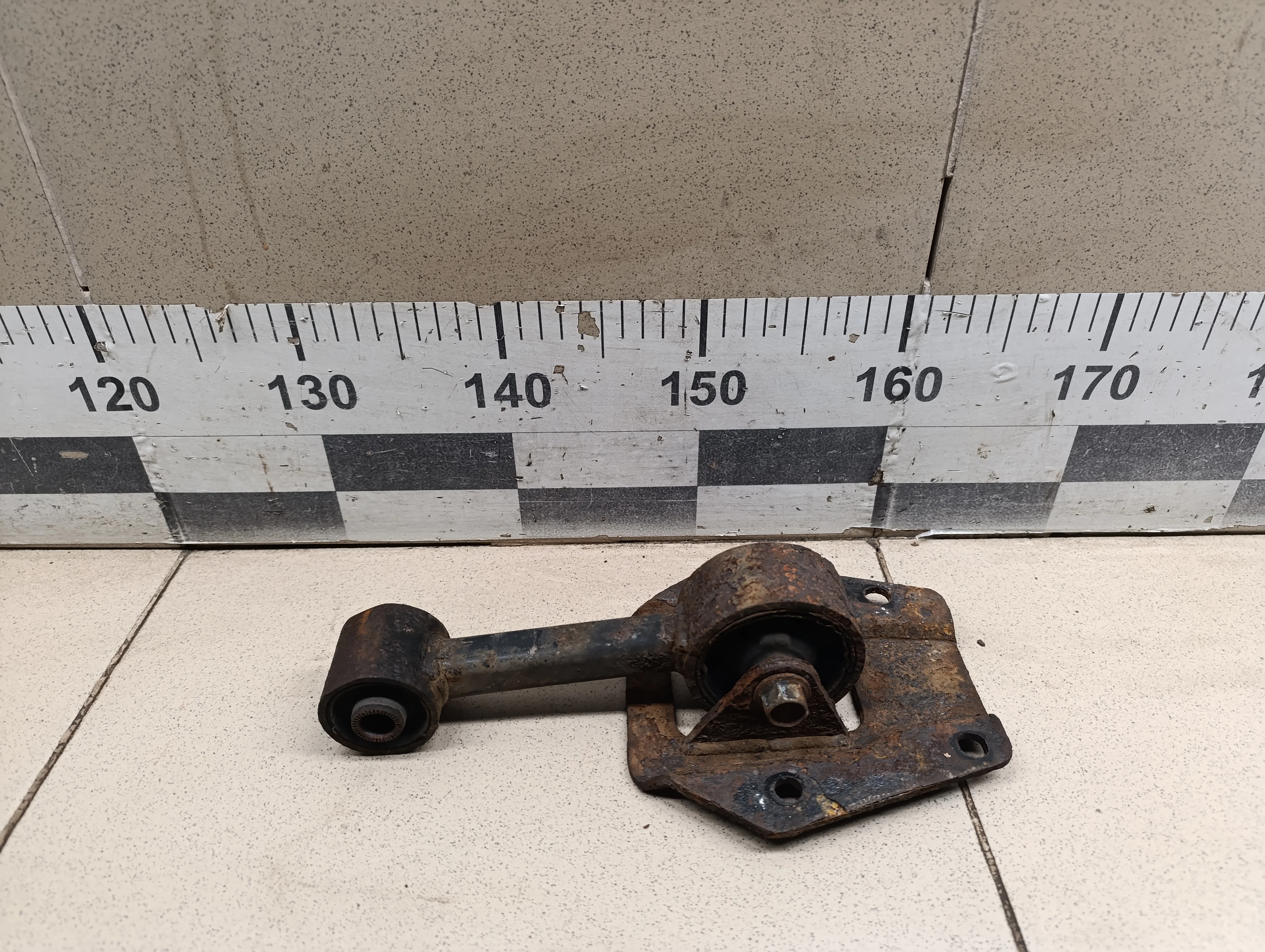 Опора КПП задняя Getz 2002-2010