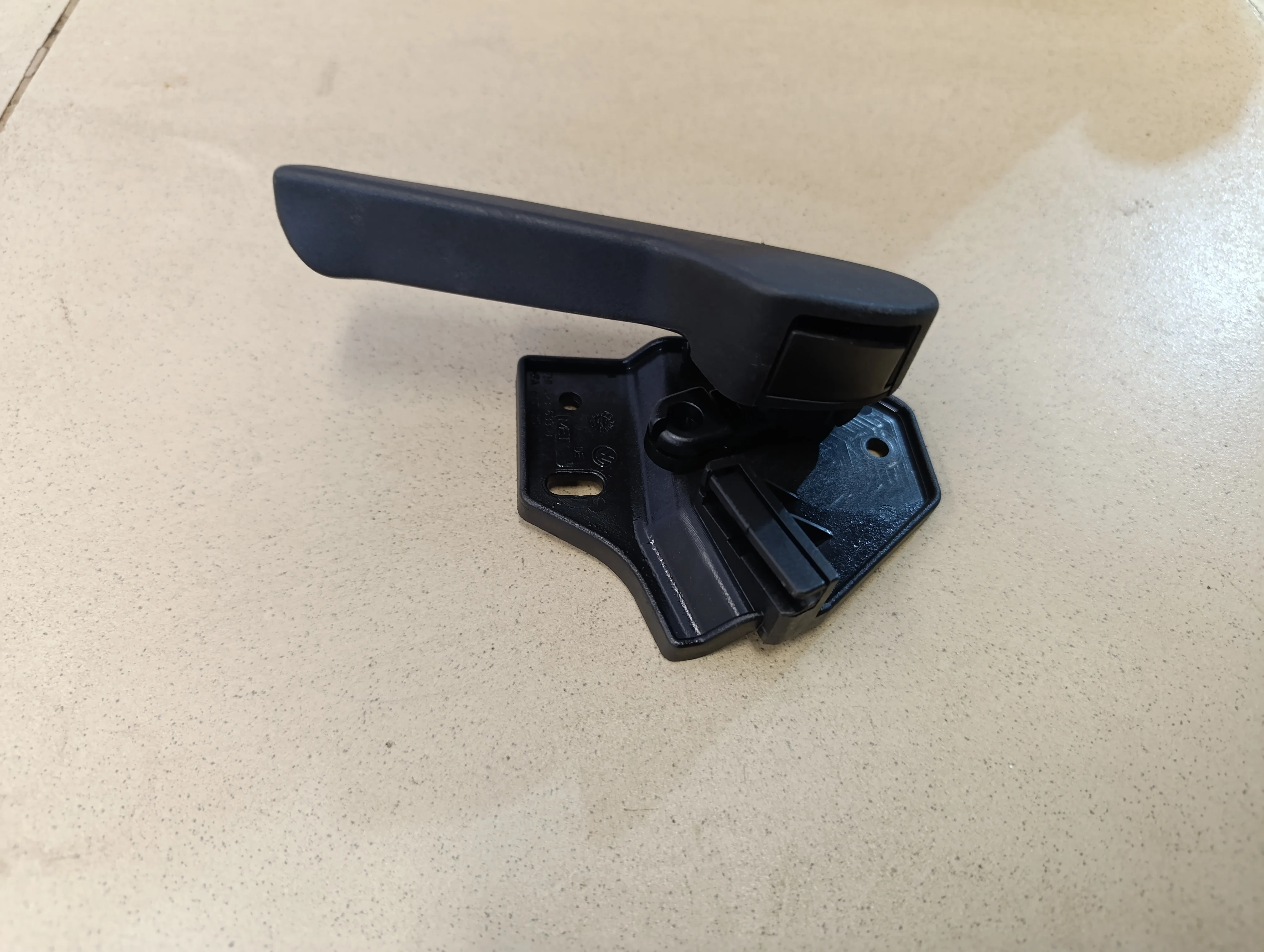 Ручка открывания капота Fabia 1999-2006