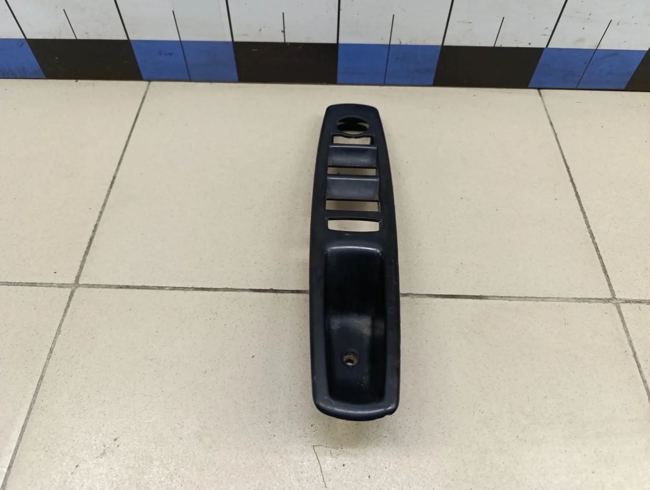 Накладка блока управления стеклоподъемниками Fluence 2010>