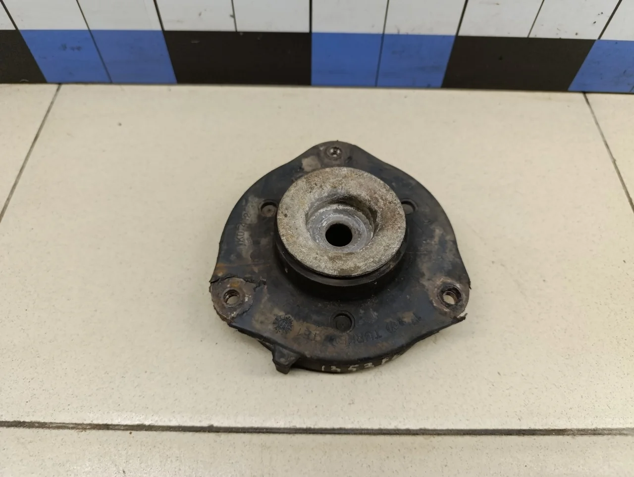 Опора переднего амортизатора Passat [B6] 2005-2010