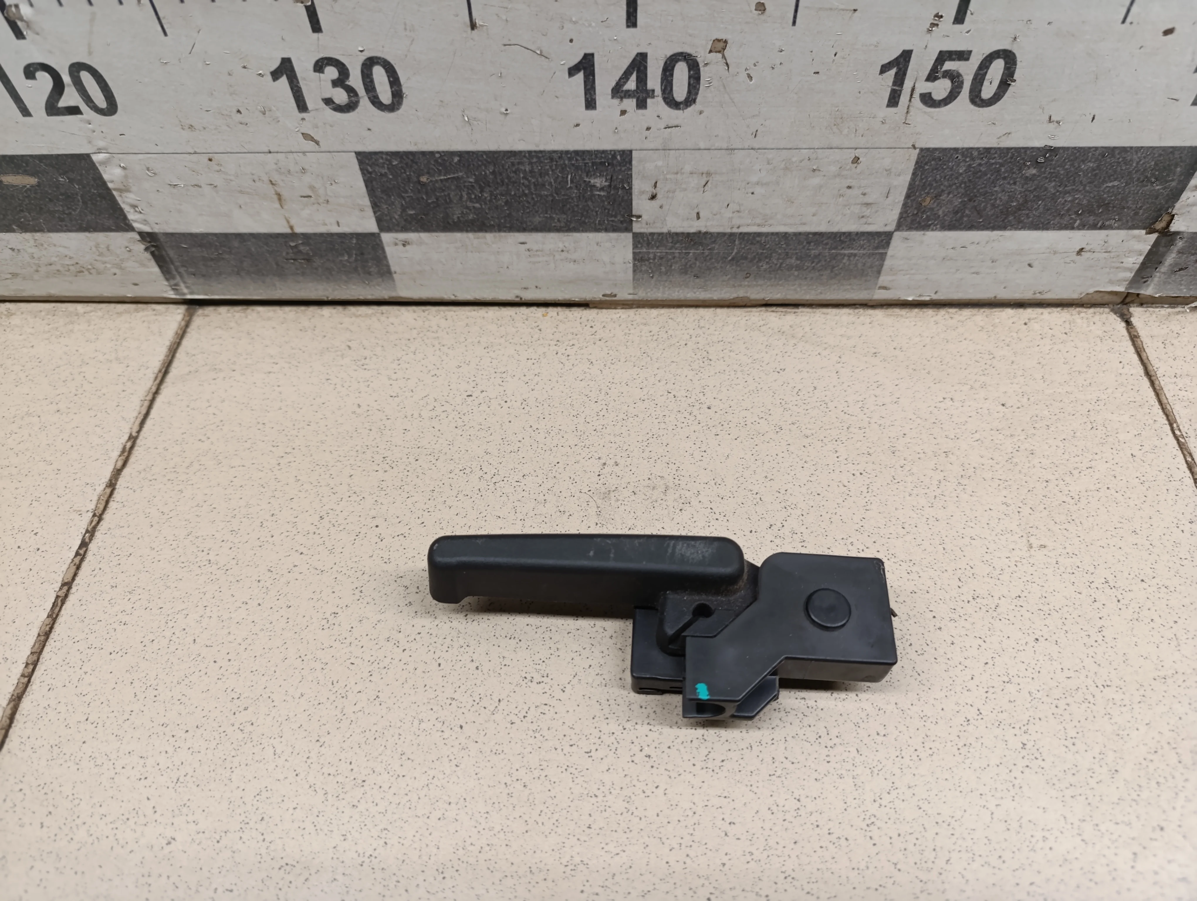 Ручка открывания капота Cruze 2009-2016