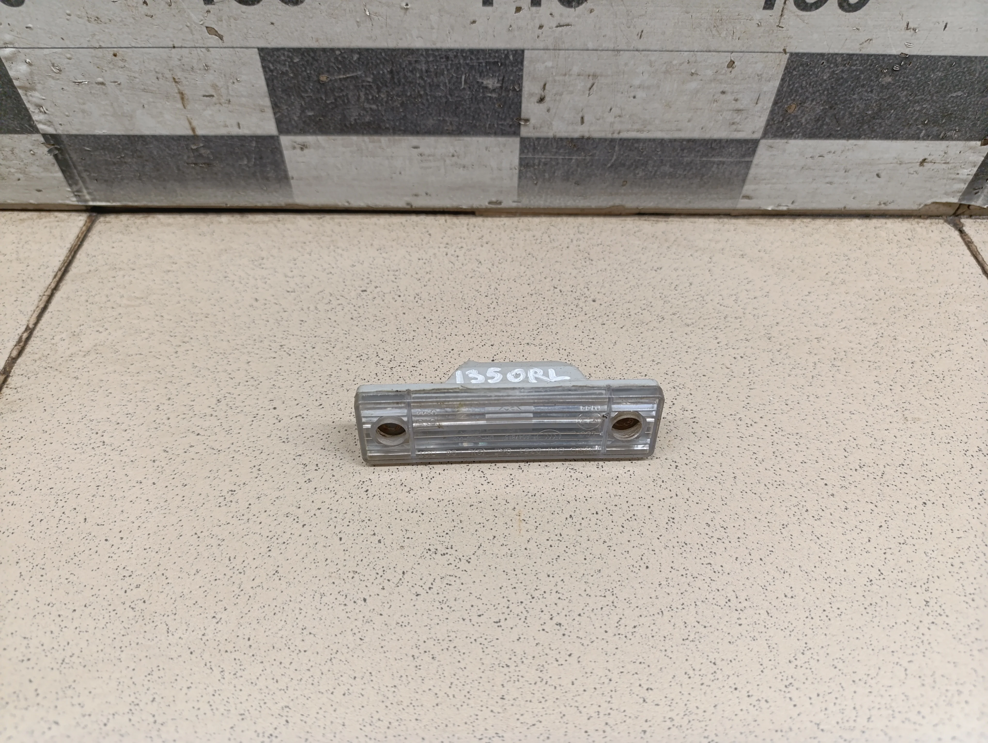 Фонарь подсветки номера Cruze 2009-2016