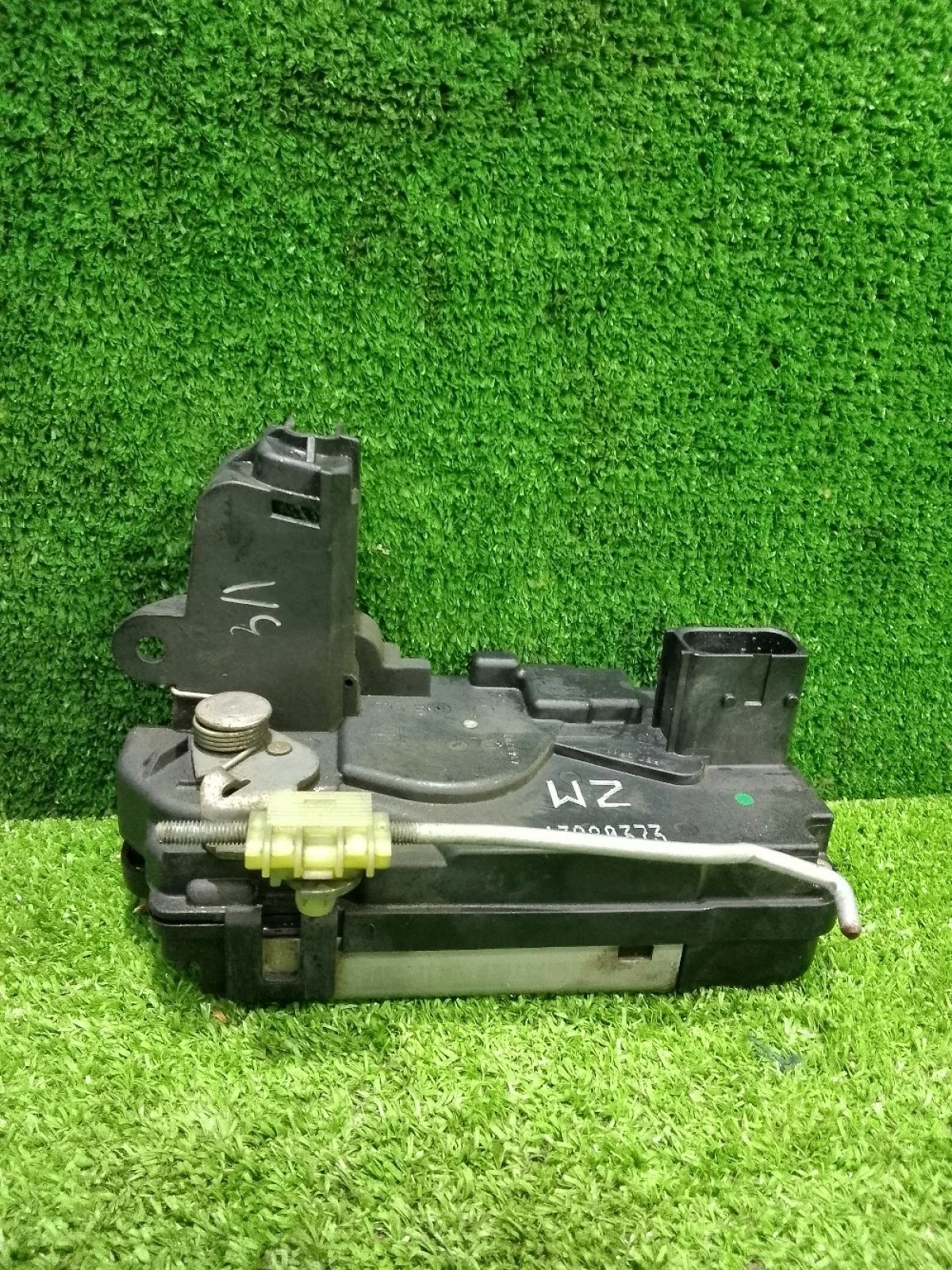 Замок двери Opel Astra H (2004—2007)