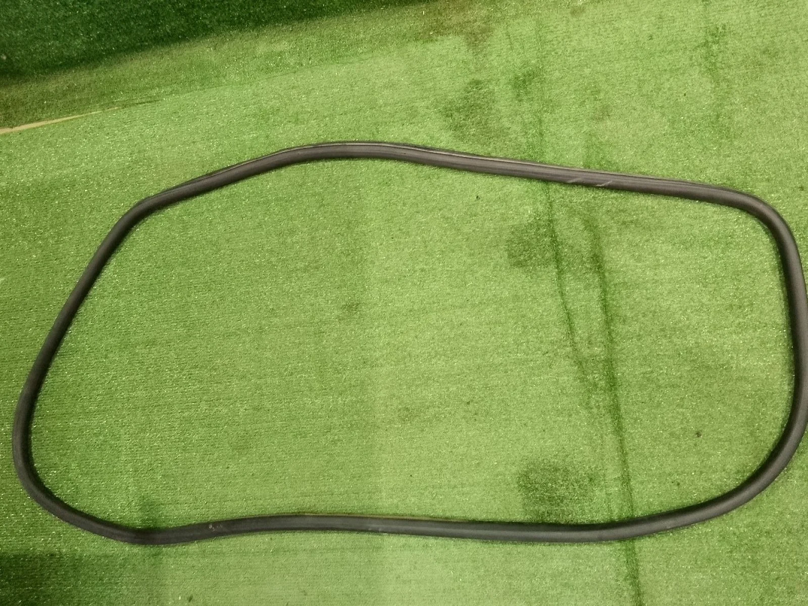 Уплотнитель двери Skoda Octavia II рестайлинг (2008—2013)