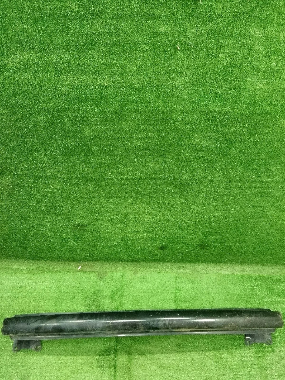 Усилитель бампера Skoda Octavia II рестайлинг (2008—2013)