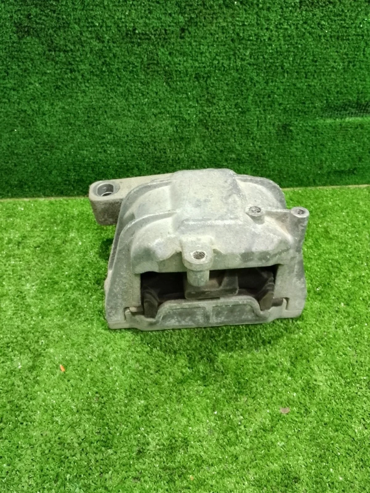 Опора двигателя Skoda Octavia II рестайлинг (2008—2013)