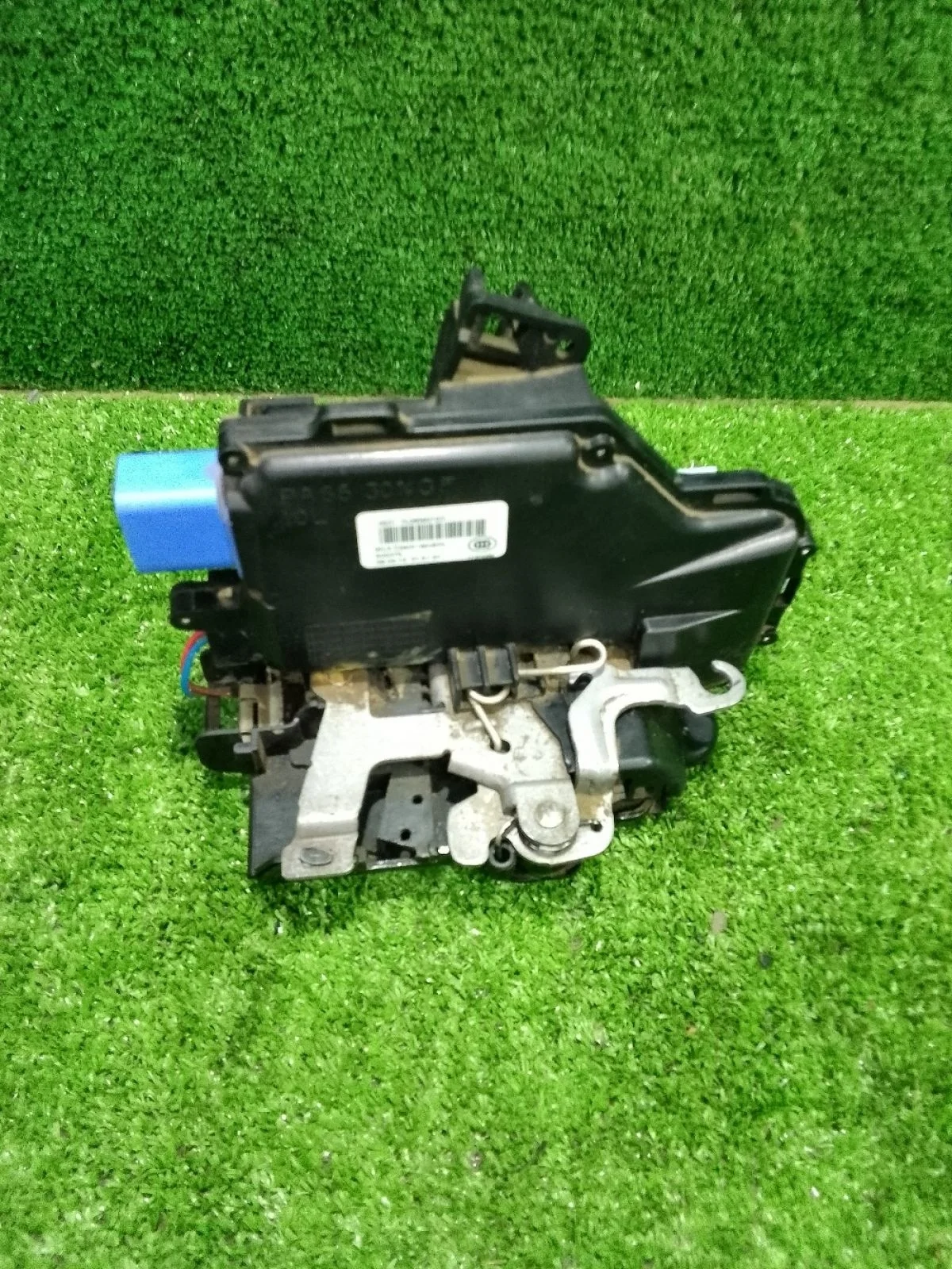 Замок двери Skoda Octavia II рестайлинг (2008—2013)