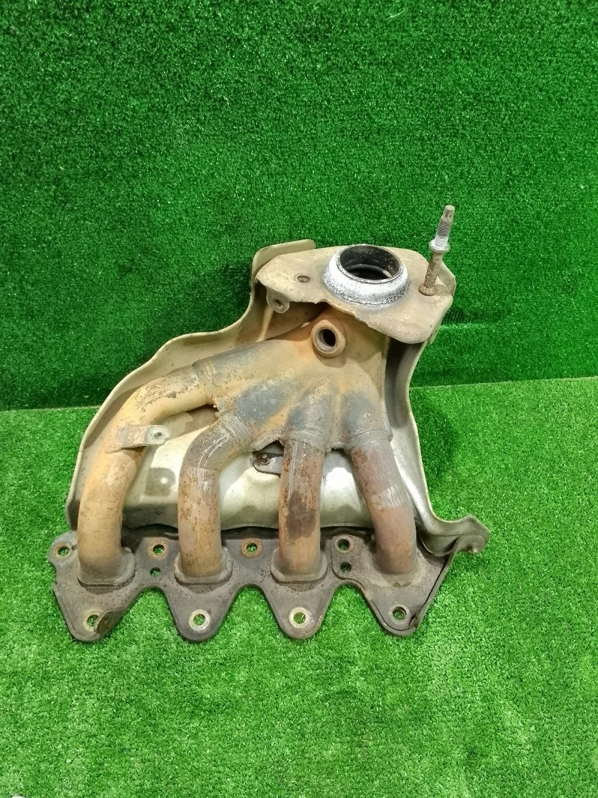 Коллектор выпускной Renault Logan II (2012—2018)