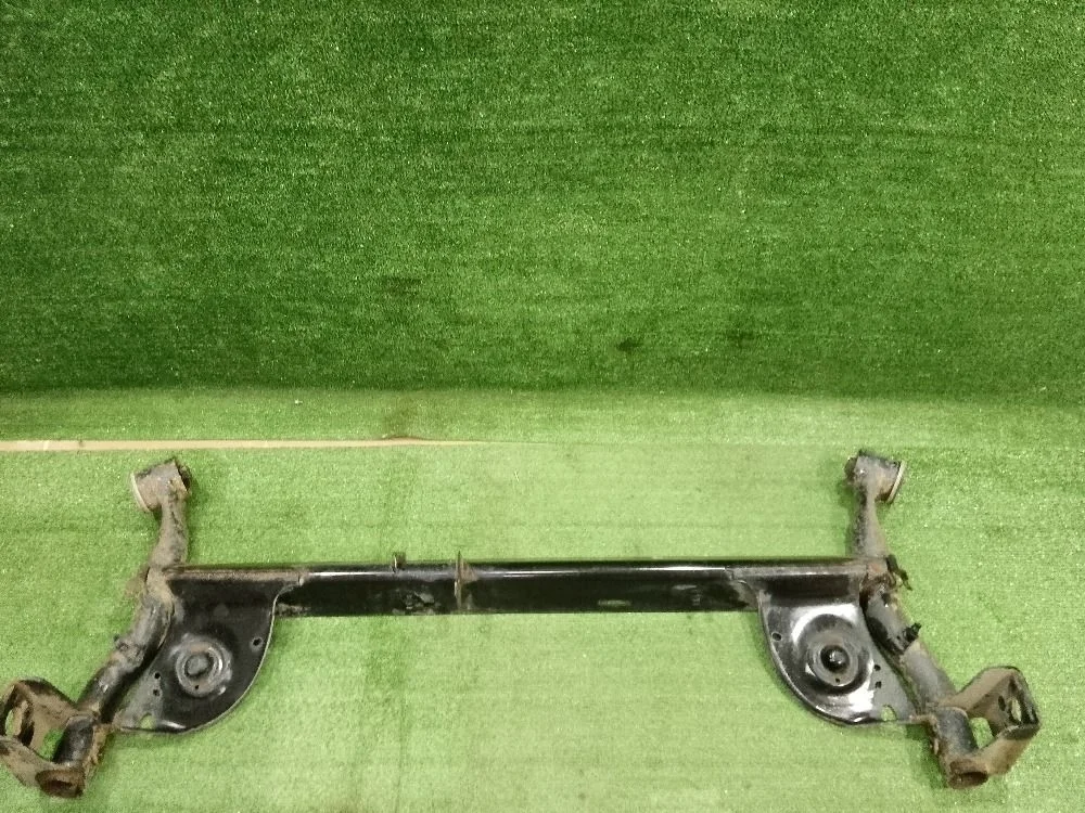 Балка Renault Logan II (2012—2018)