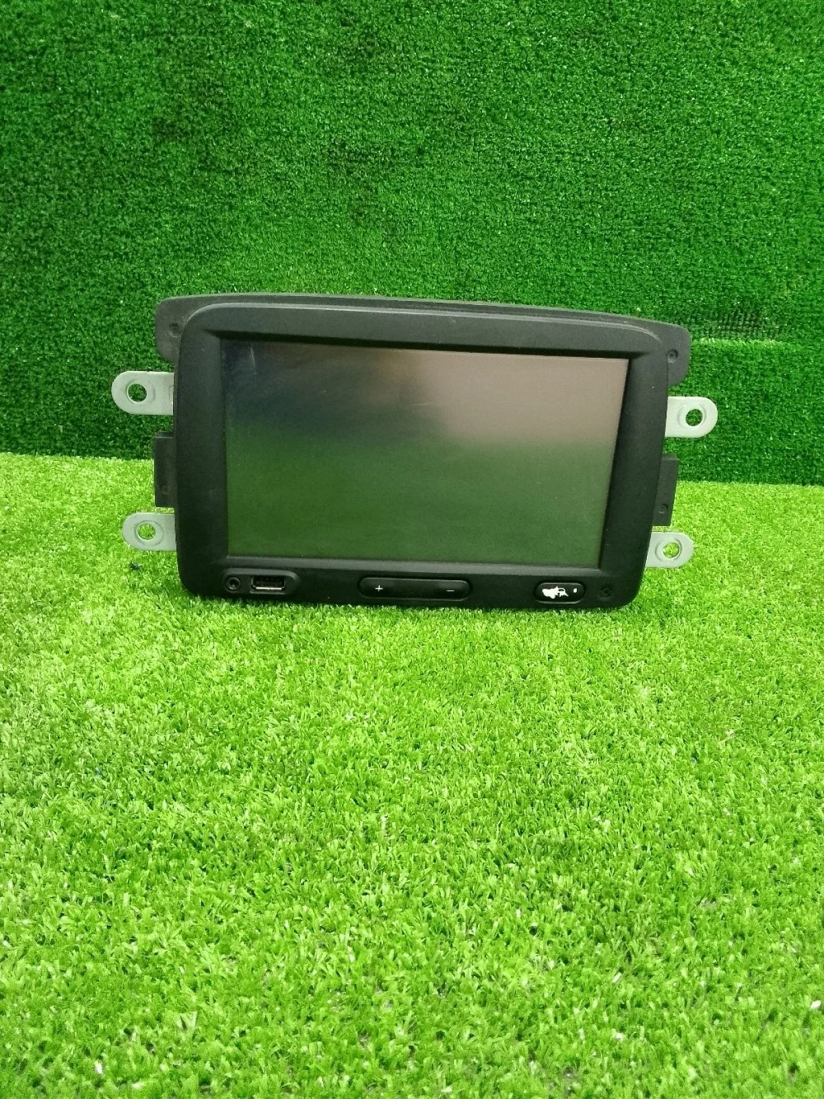 Магнитола Renault Logan II (2012—2018)