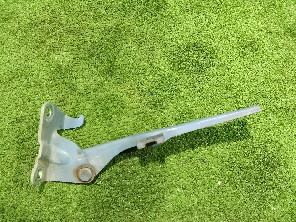 Петля капота Chevrolet Aveo I (2003—2008)