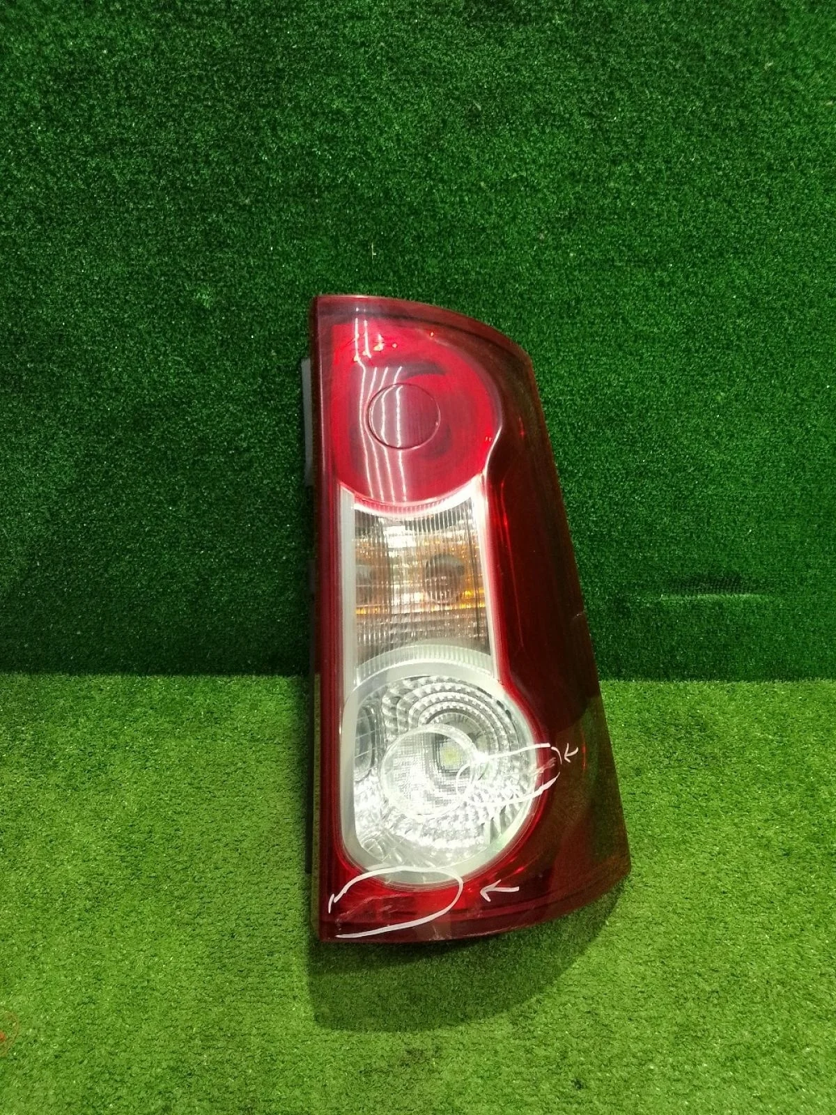 Фонарь ВАЗ (LADA) Largus I (2012—2021)