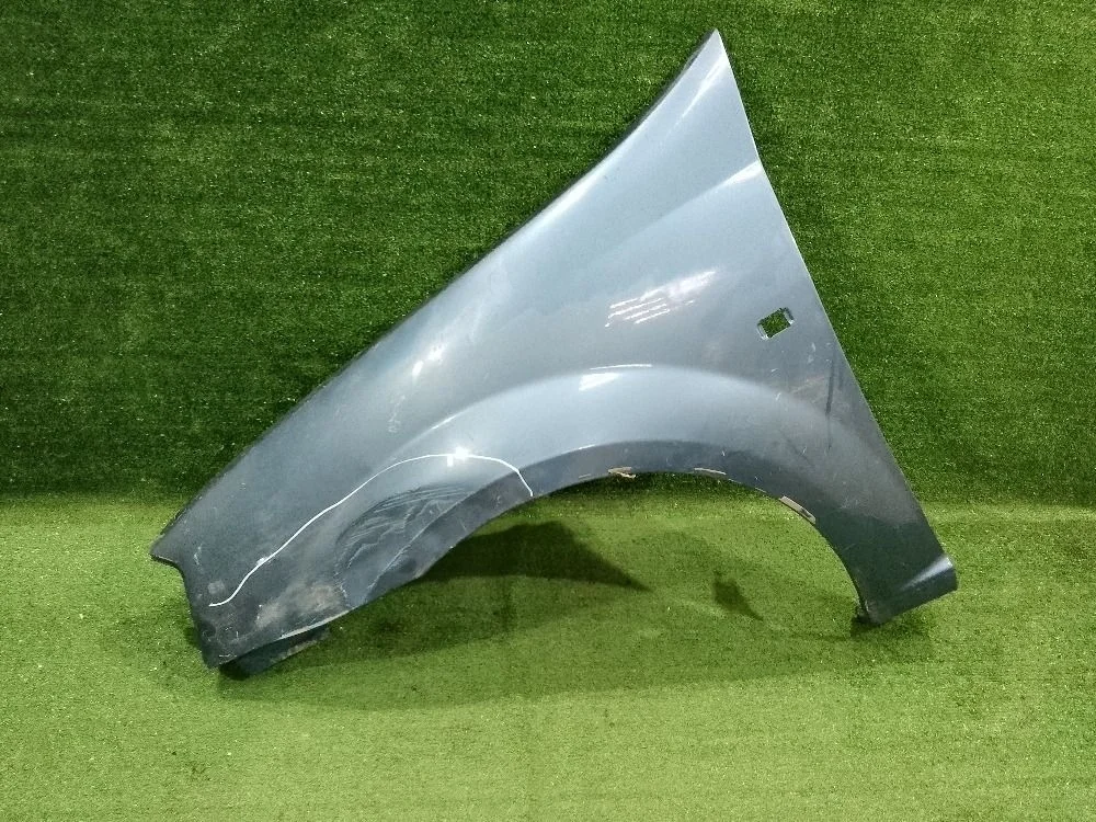 Крыло Renault Logan I (2004—2009)