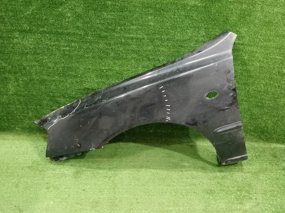 Крыло Hyundai Accent II (1999—2012)