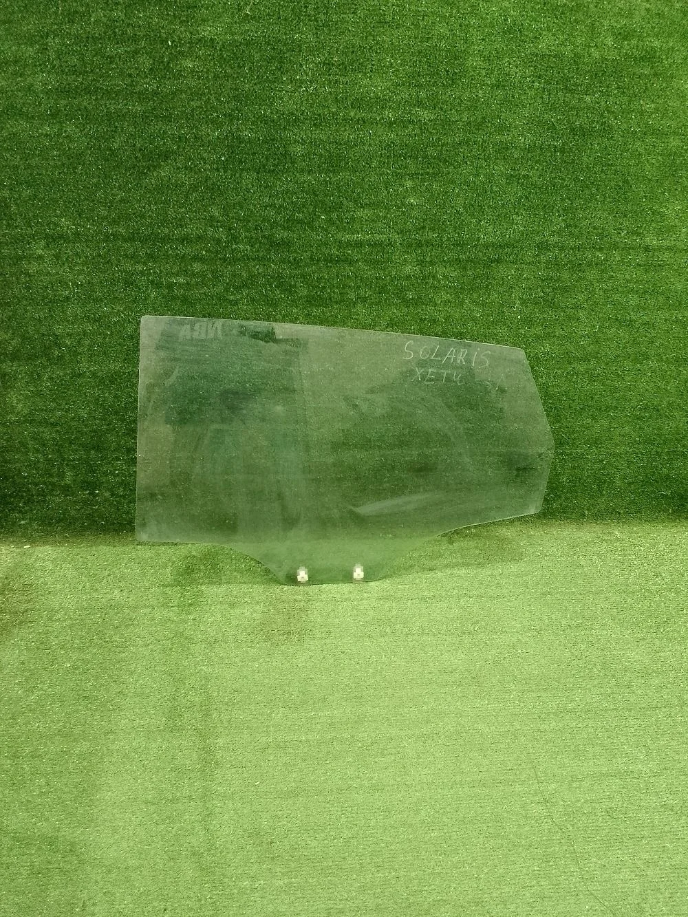 Стекло двери Hyundai Solaris I (2010—2014)