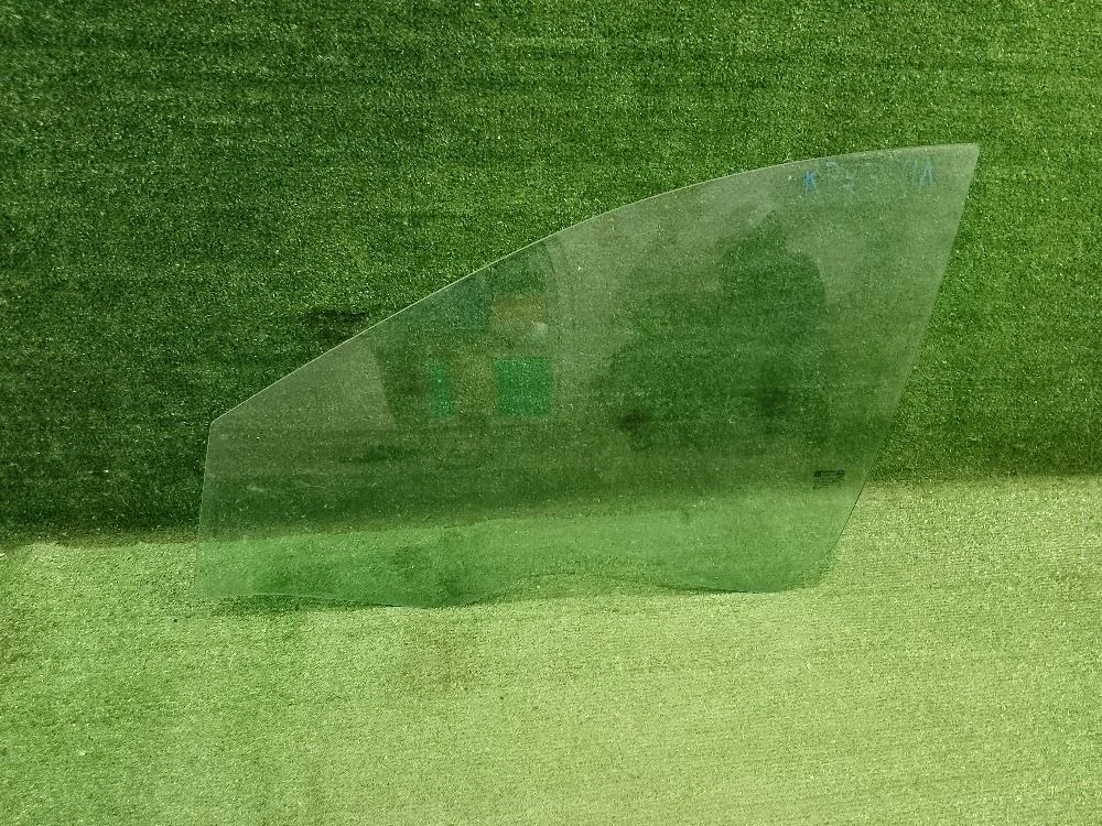 Стекло двери Chevrolet Cruze I (2009—2012)