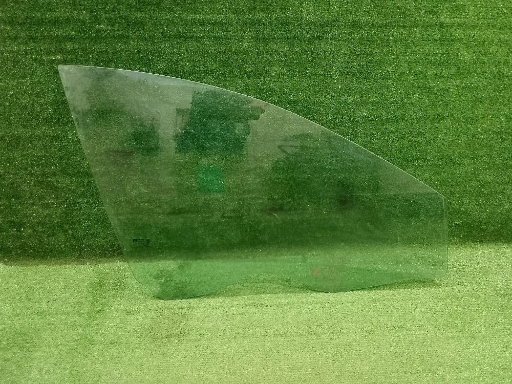 Стекло двери Chevrolet Cruze I (2009—2012)