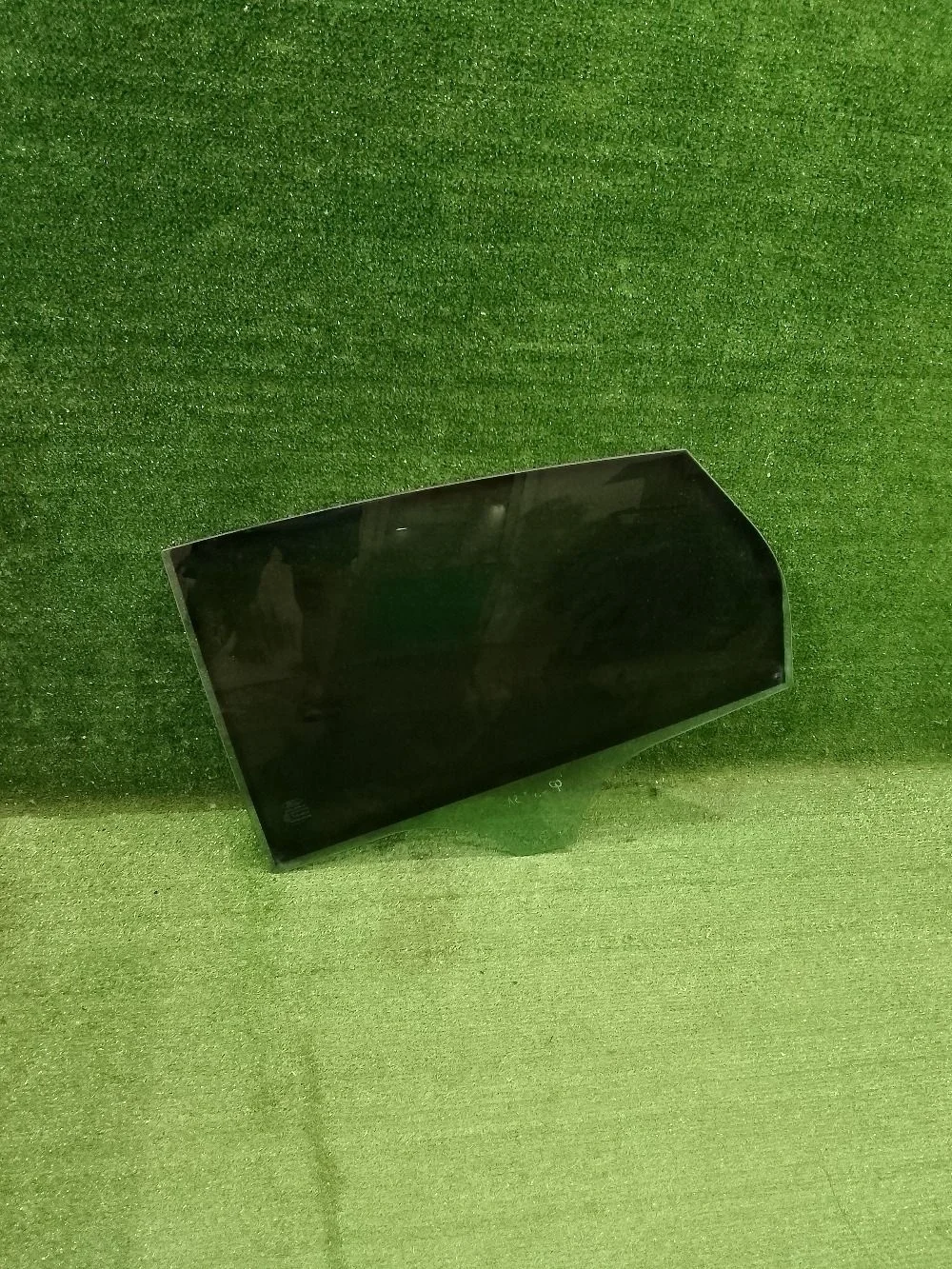 Стекло двери Ford Focus III (2011—2015)