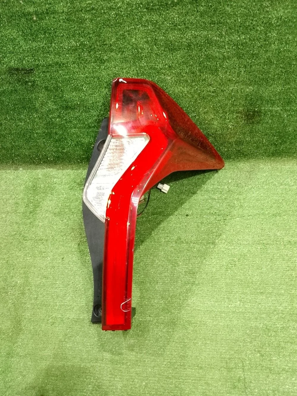 Фонарь Mitsubishi Pajero Sport III (2015—2021)