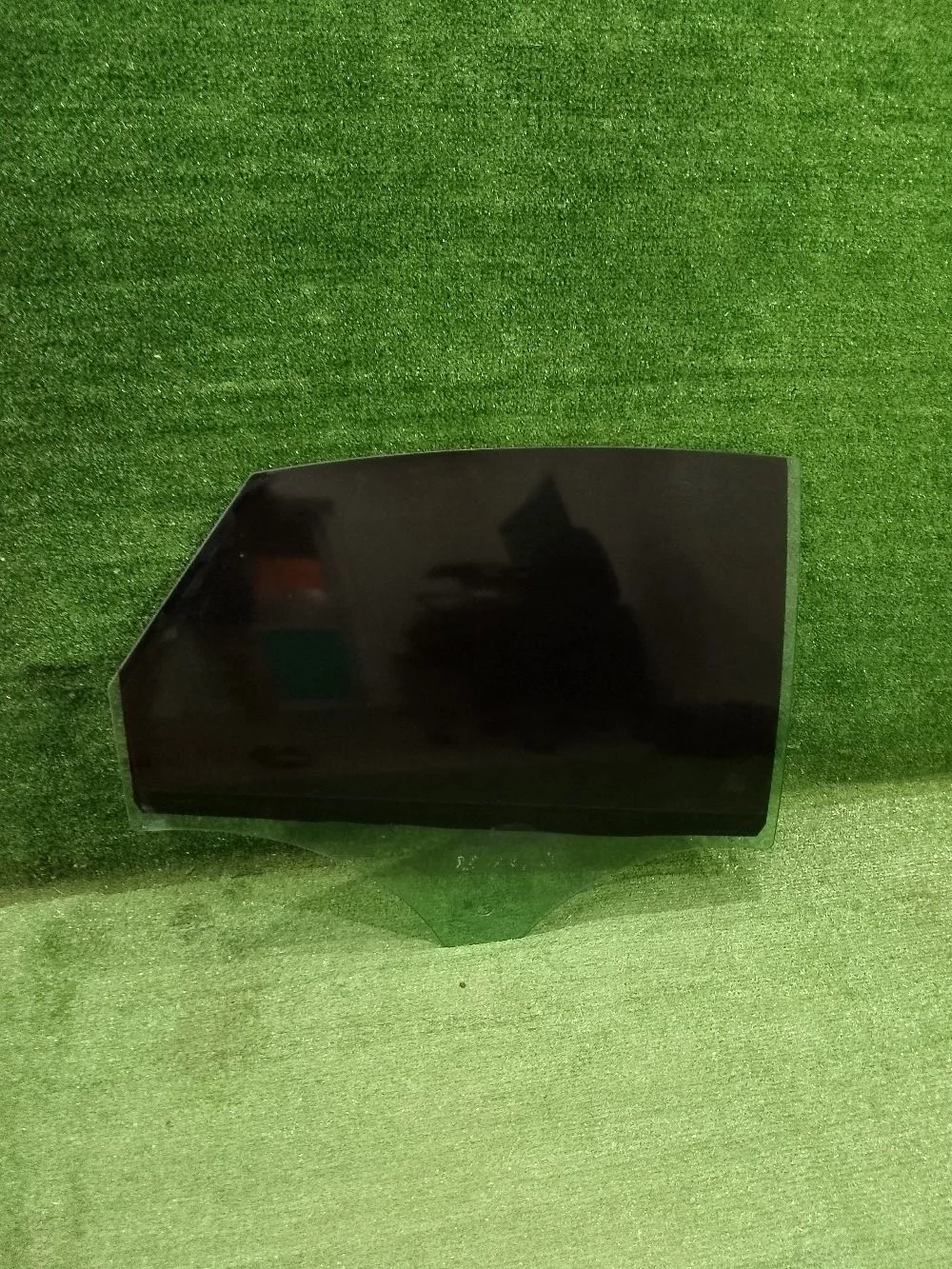 Стекло двери Ford Mondeo IV (2006—2010)