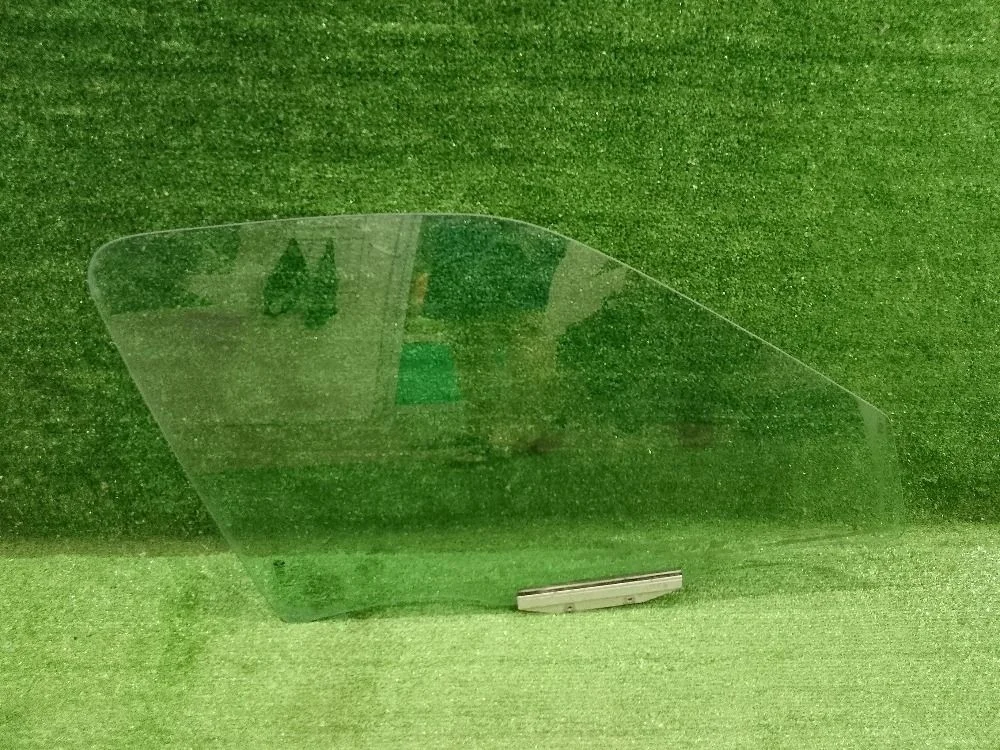 Стекло двери Daewoo Nexia I (1995—2008)