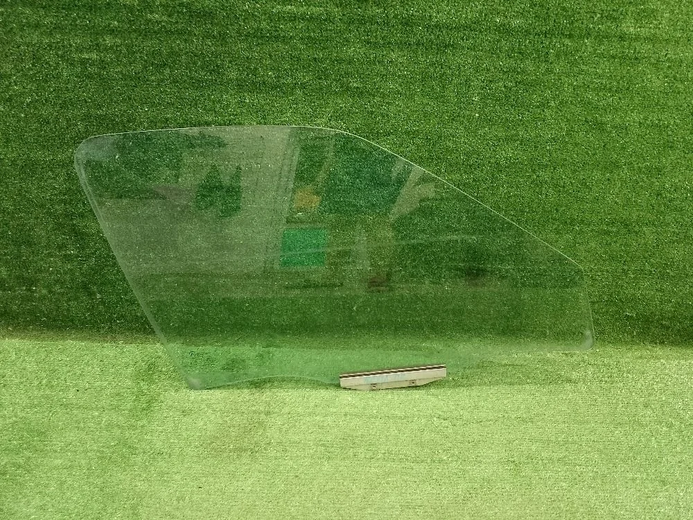 Стекло двери Daewoo Nexia I (1995—2008)