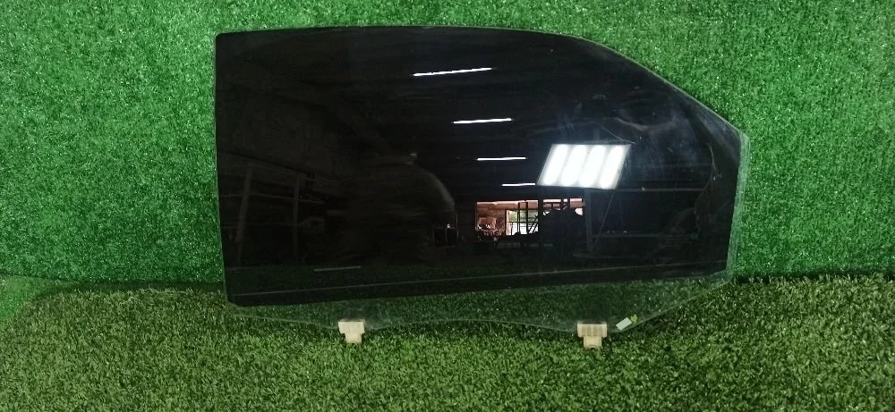 Стекло двери Kia Cerato II (2008—2013)