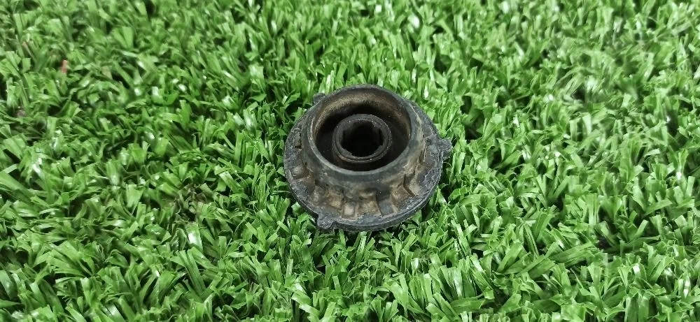 Кронштейн радиатора Kia Cerato II (2008—2013)