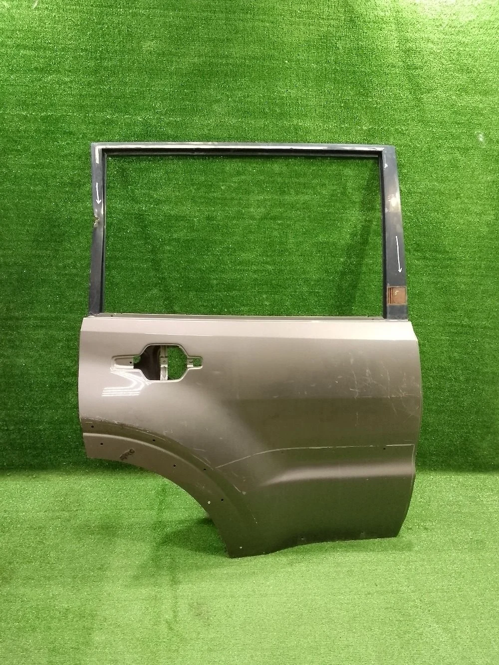 Дверь Mitsubishi Pajero IV (2006—2011)