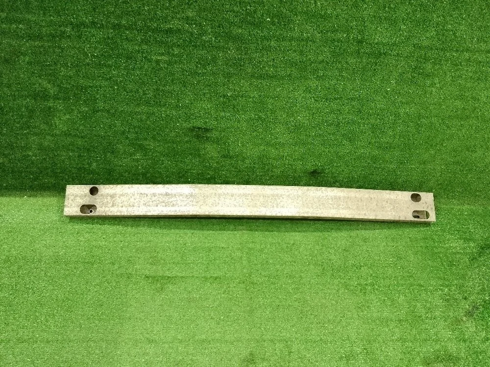 Усилитель бампера Toyota Camry XV50 (2011—2014)