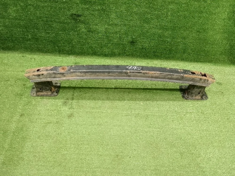 Усилитель бампера Ford Focus II (2005—2008)