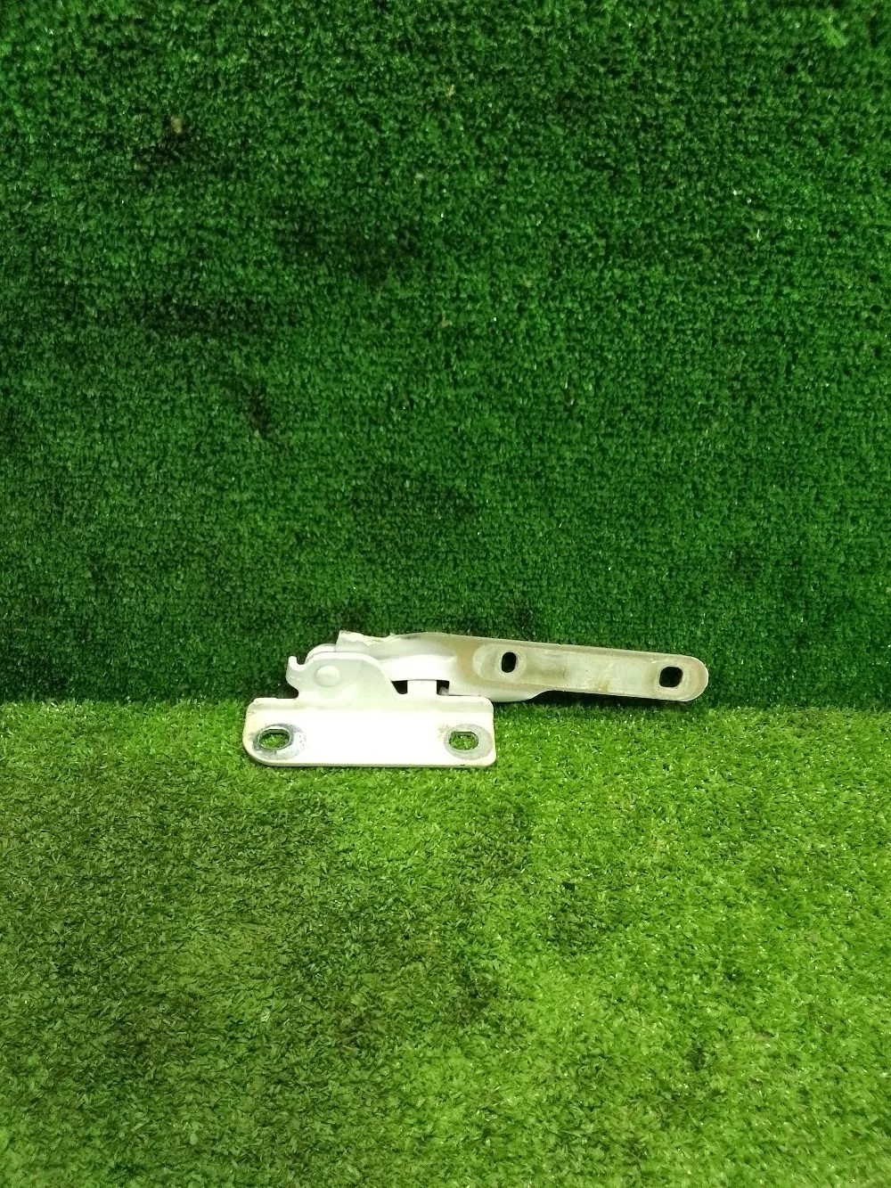 Петля капота Renault Logan I рестайлинг (2009—2015)