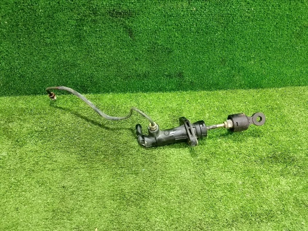 Главный цилиндр сцепления Hyundai Elantra III рестайлинг (2003—2010)