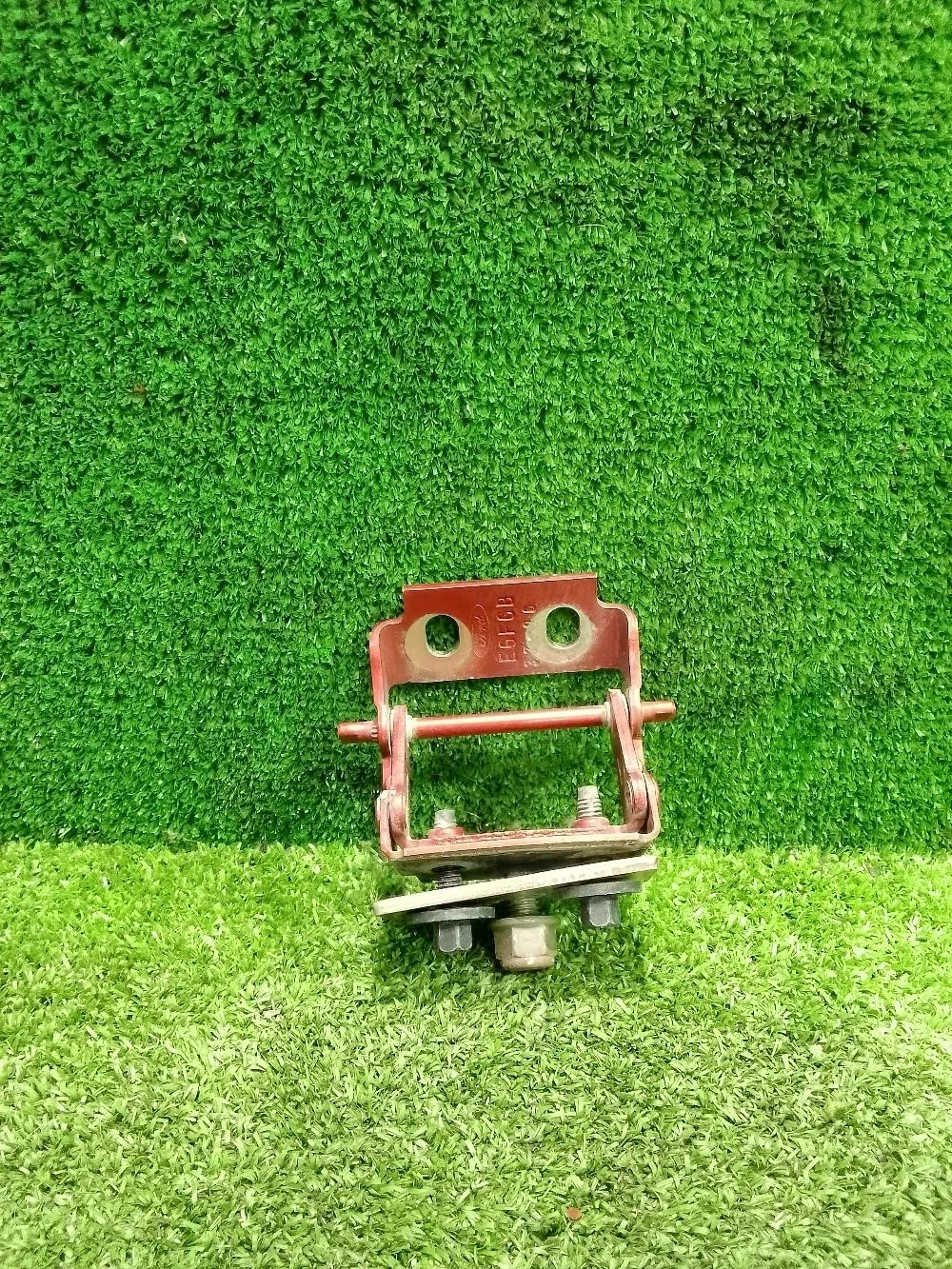 Петля крышки багажника Ford Fiesta Mk5 (2002—2008)