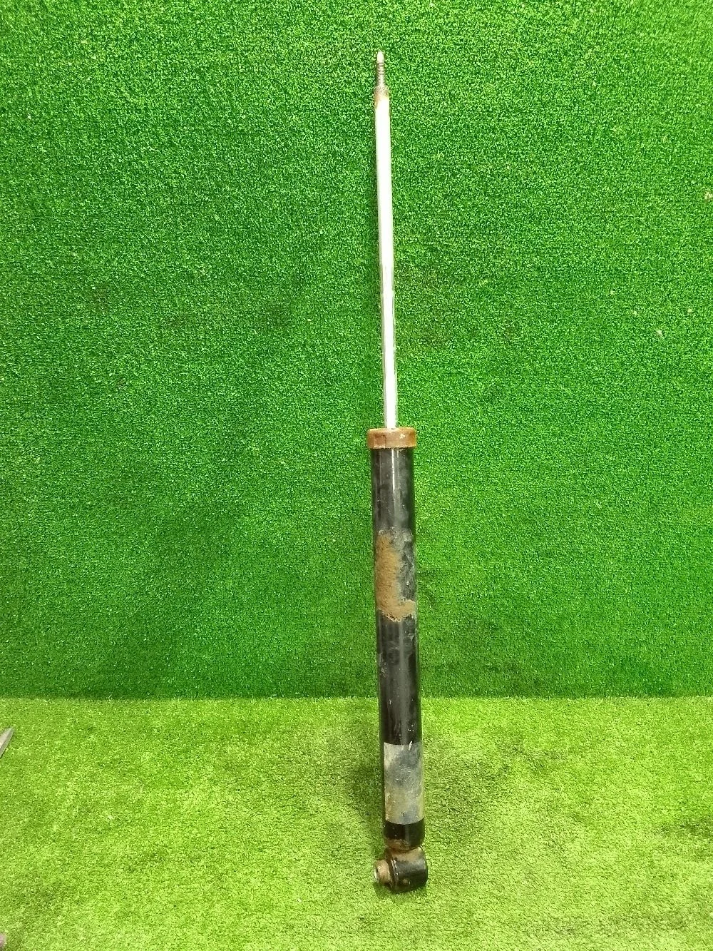 Стойка амортизатор Ford Fiesta Mk5 (2002—2008)