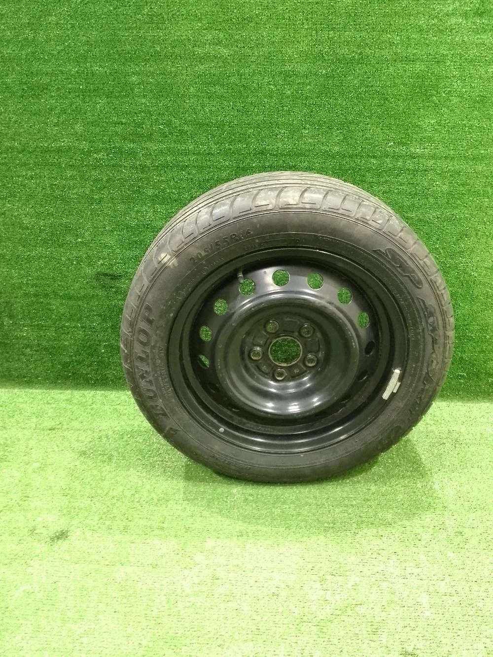 Запчаска R16 Шина Dunlop с диском