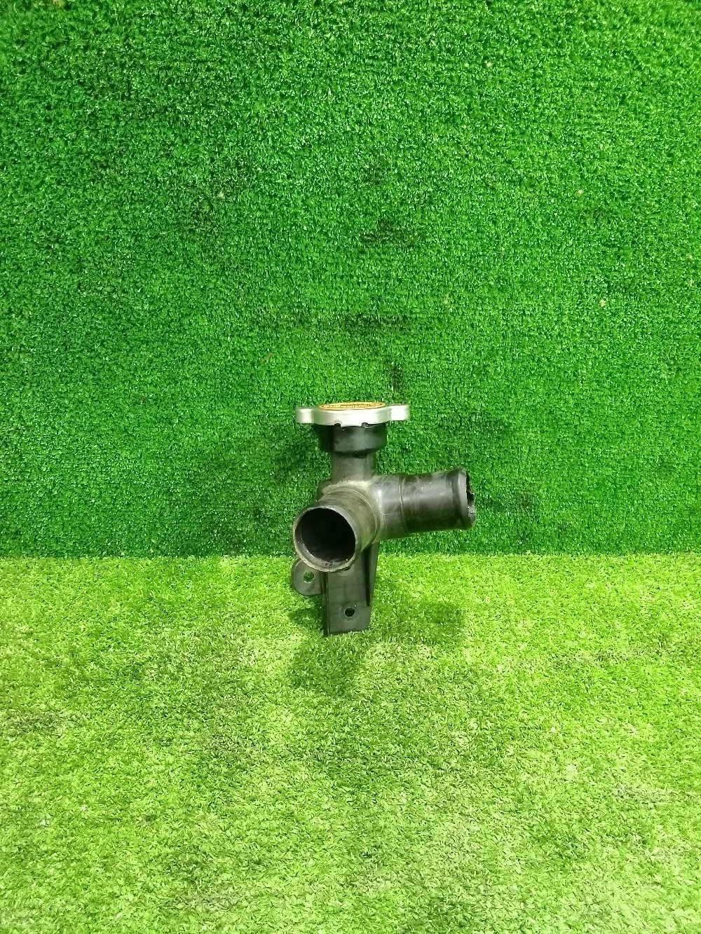 Горловина радиатора Hyundai Solaris I (2010—2014)