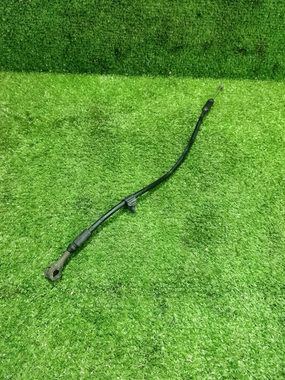 Трос открывания капота Hyundai Solaris I (2010—2014)