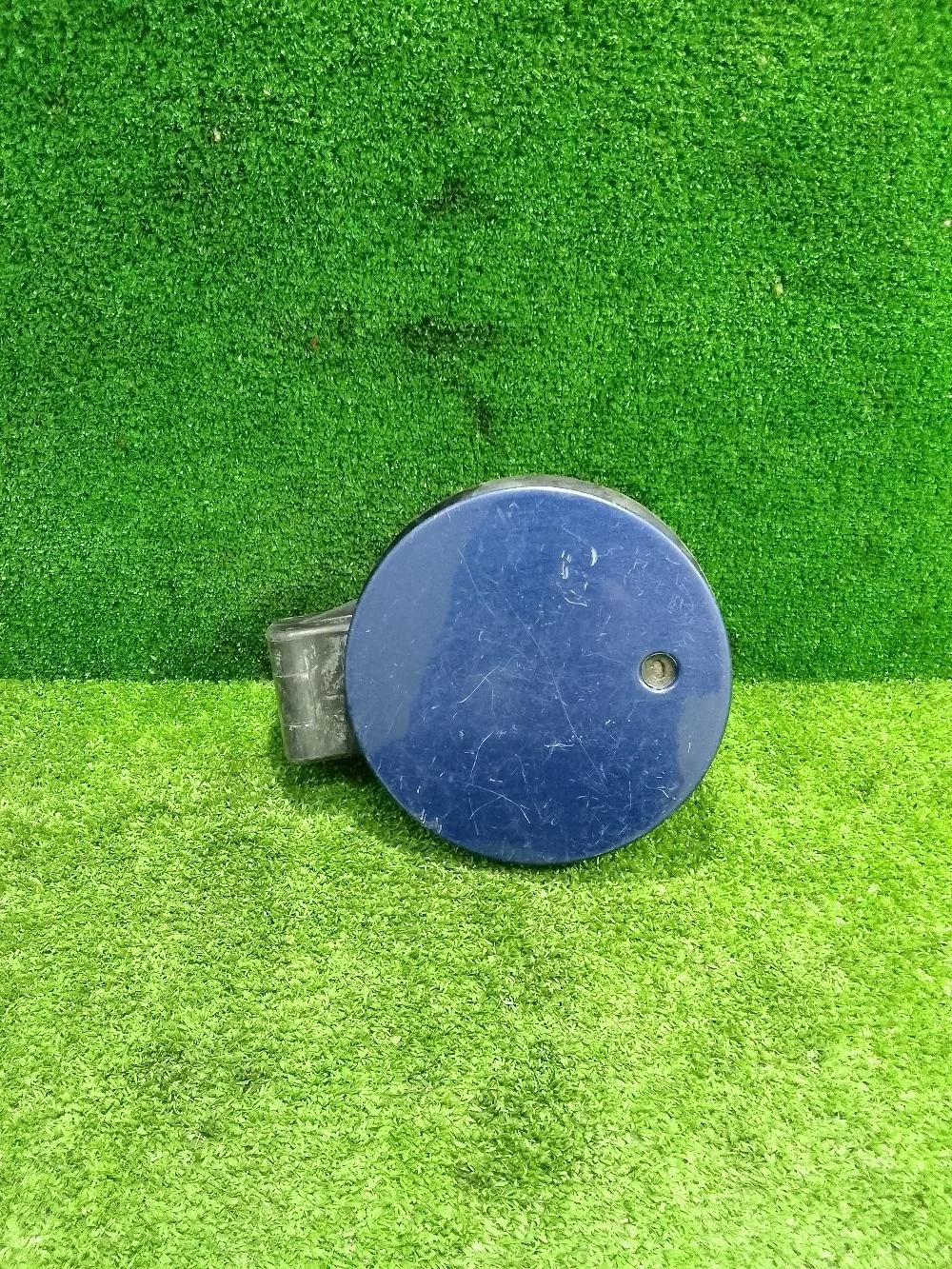 Лючок бензобака Ford Fusion I (2002—2005)