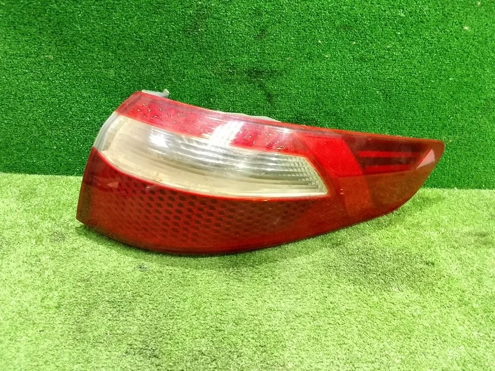 Фонарь Kia Rio III (2011—2015)