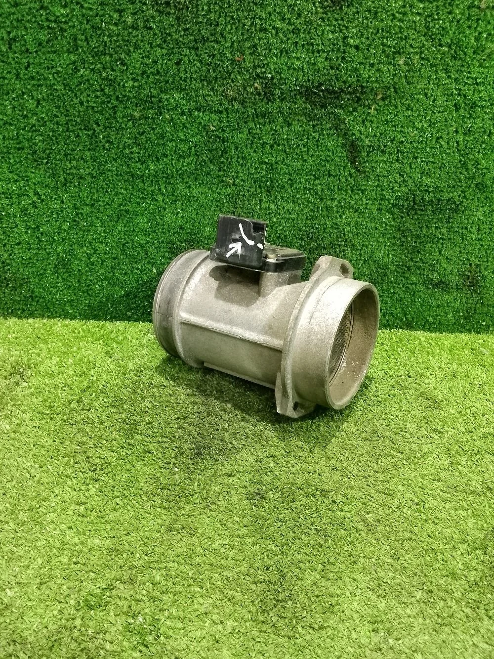 Датчик массового расхода воздуха Audi A6 Allroad Quattro C5 (2000—2006)